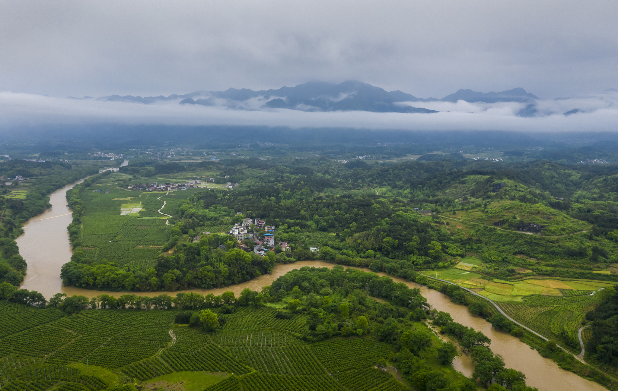广西桂林农业学校高铁乘务专业好不好会涉及哪些课程