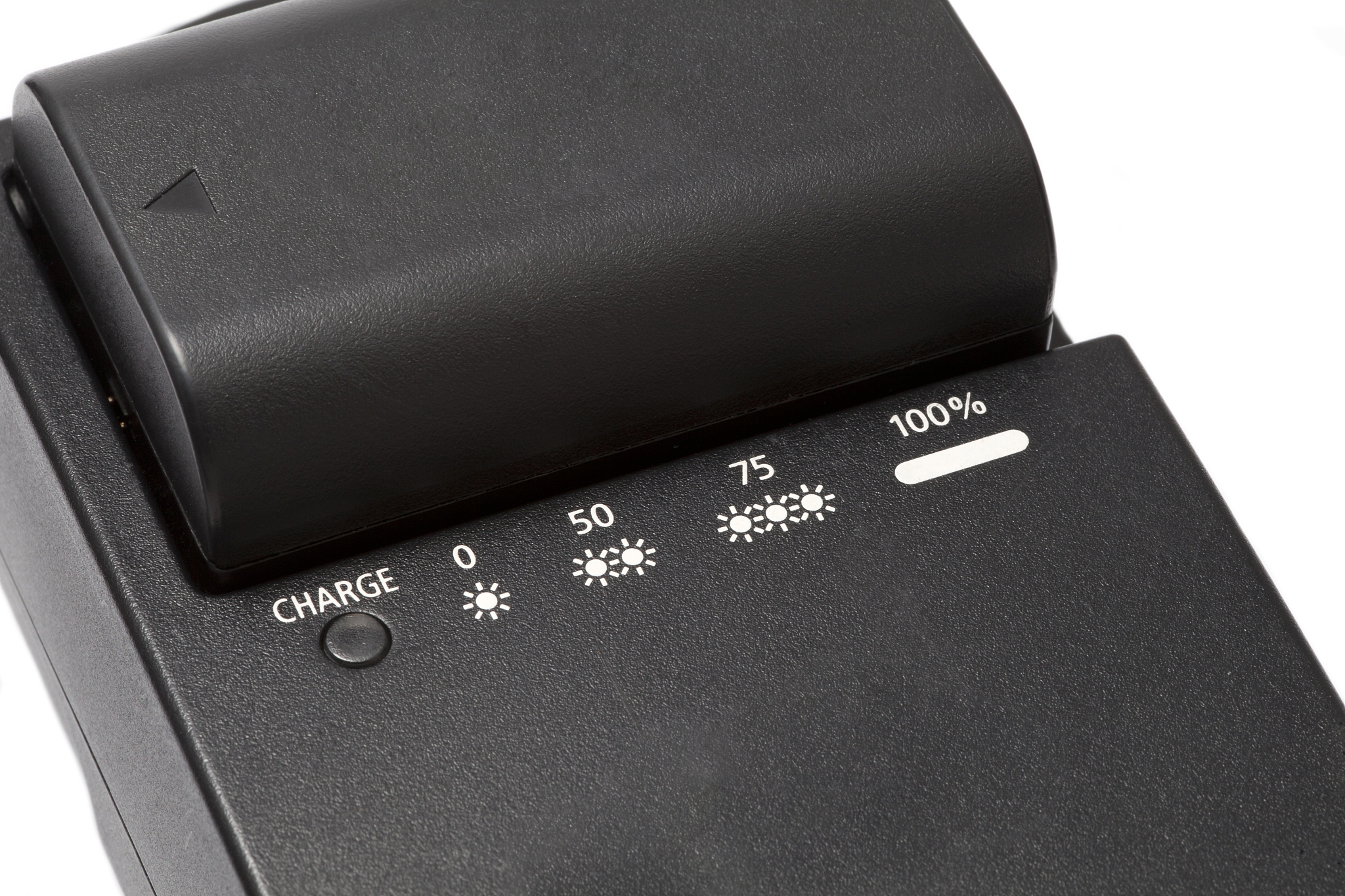 刚买八万毫安还有78格电需要放电吗？