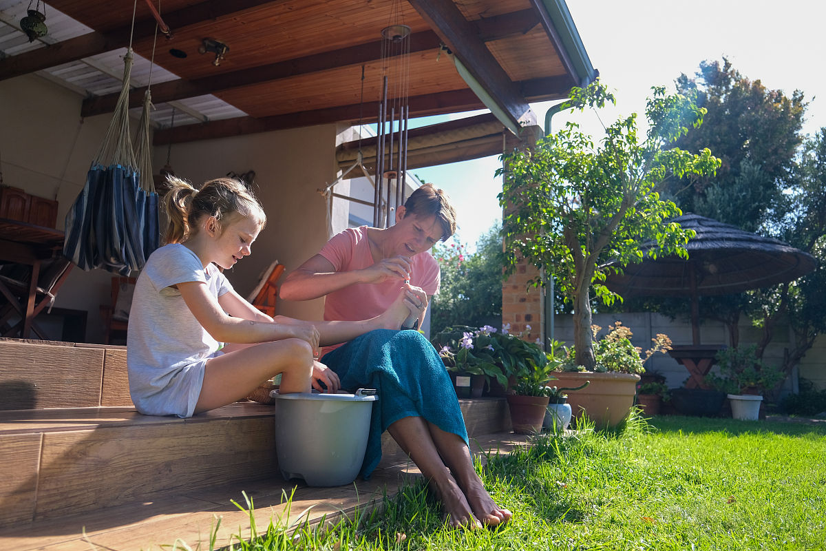 请编十句足浴店充值会员卡的文案要有创新