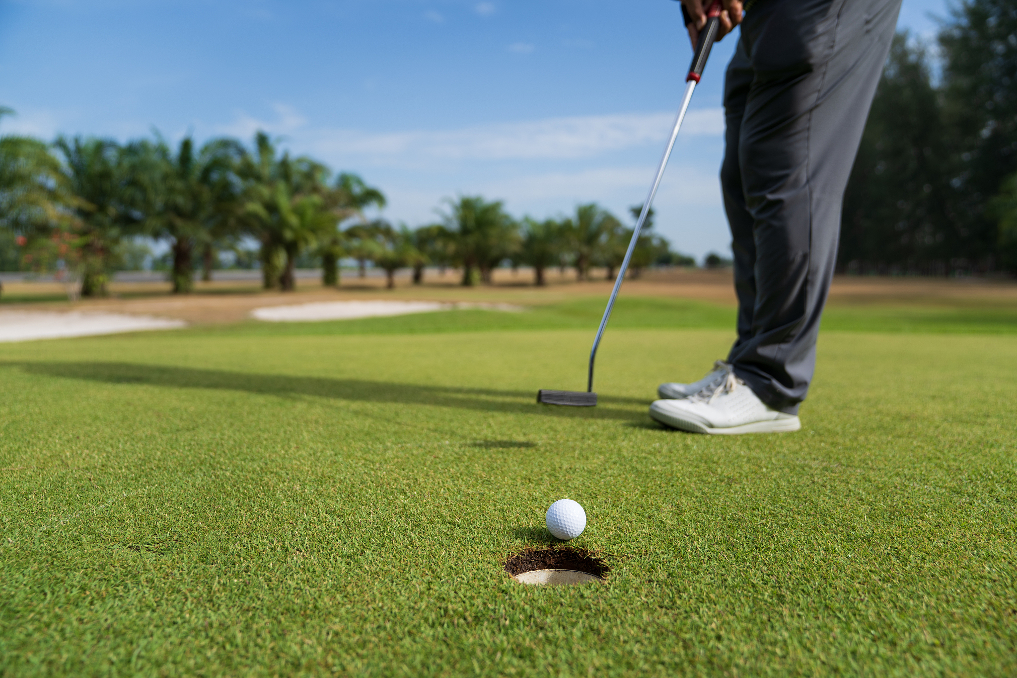 打高尔夫9洞需要多长时间？