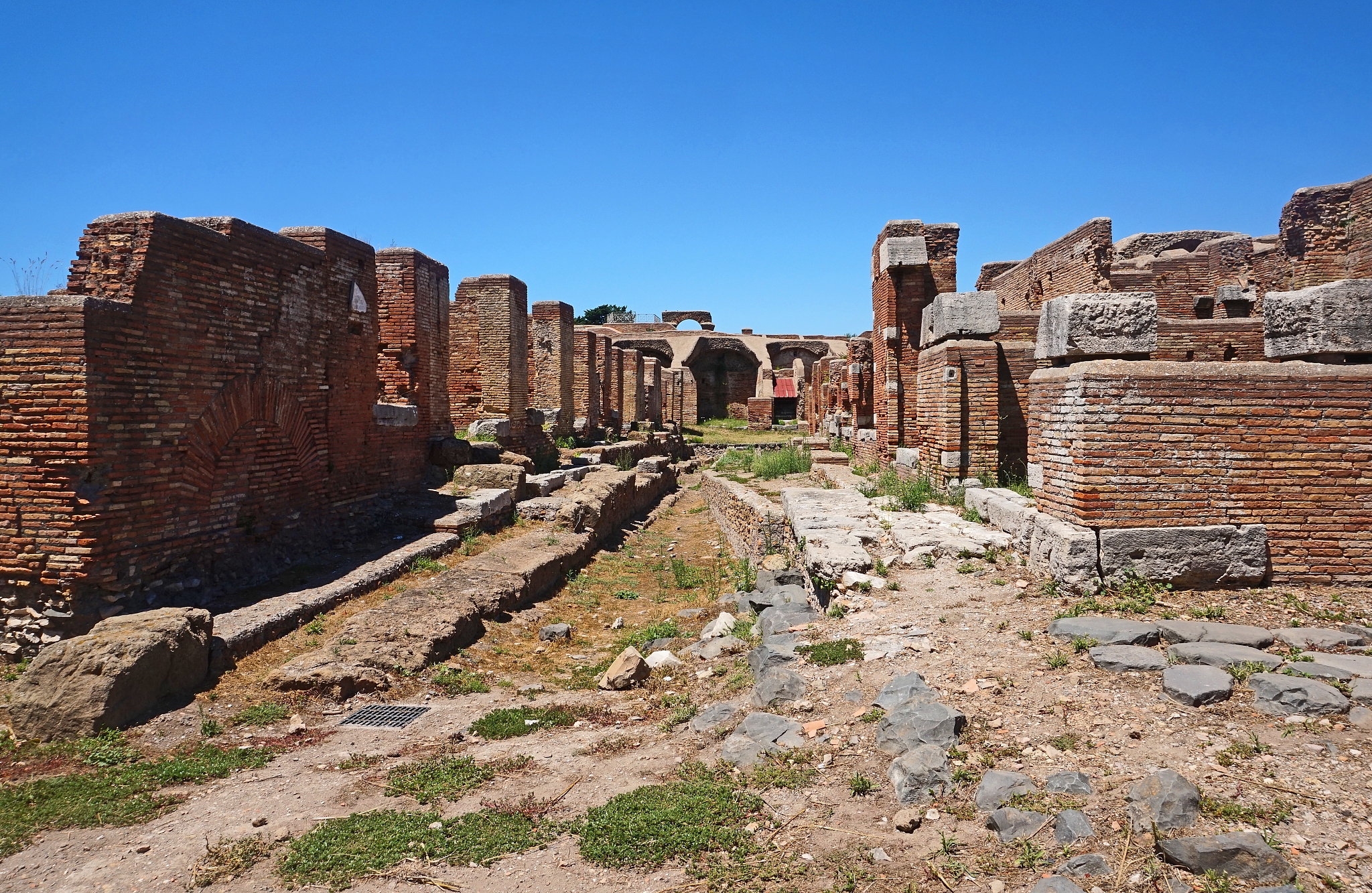 ostia antica - ancient street. rome, italy