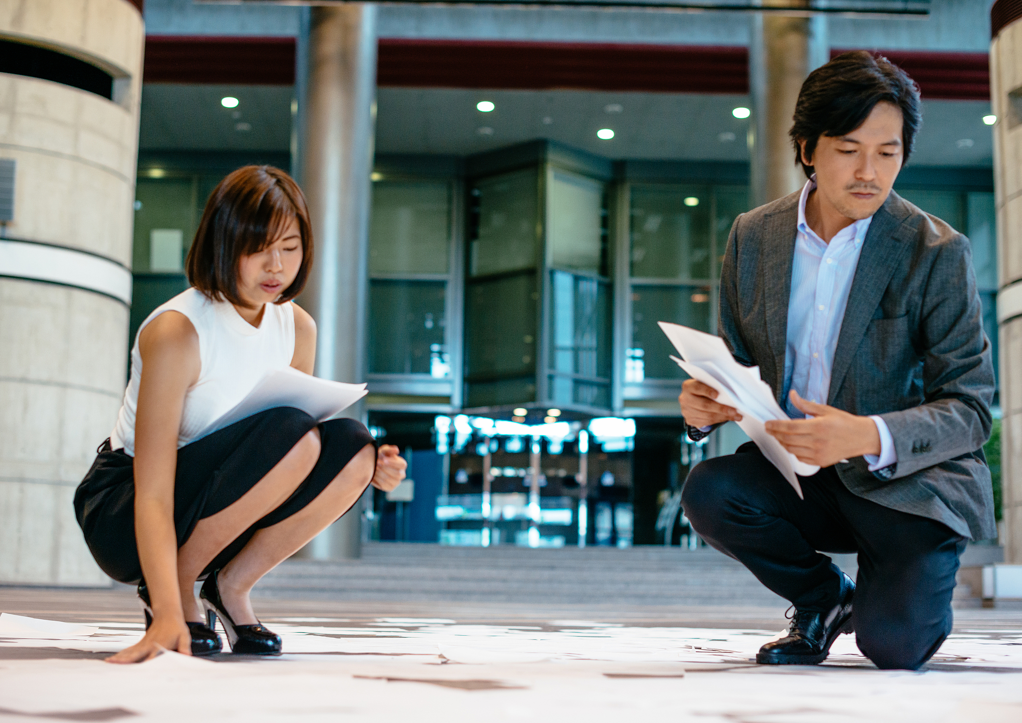teamwork when employees are in trouble