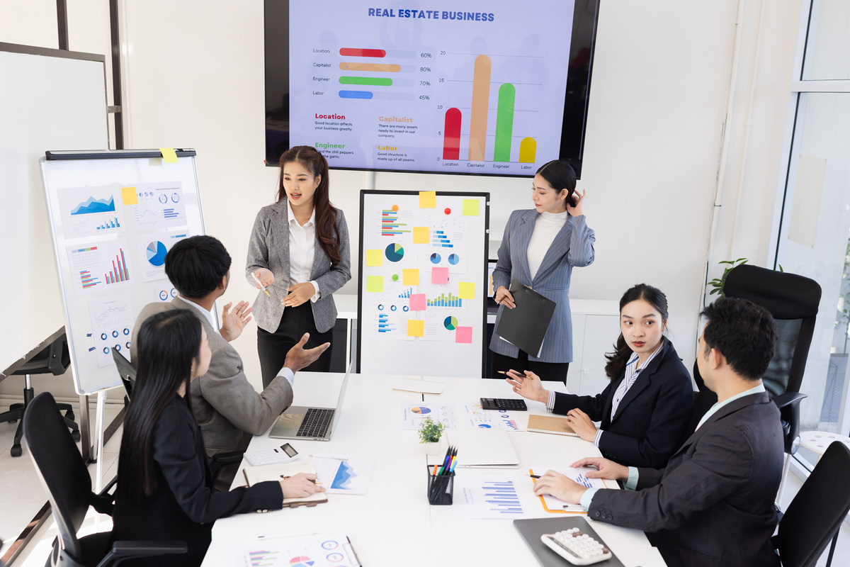 秘书职业化：提升效率、促进管理、塑造形象、拓展发展