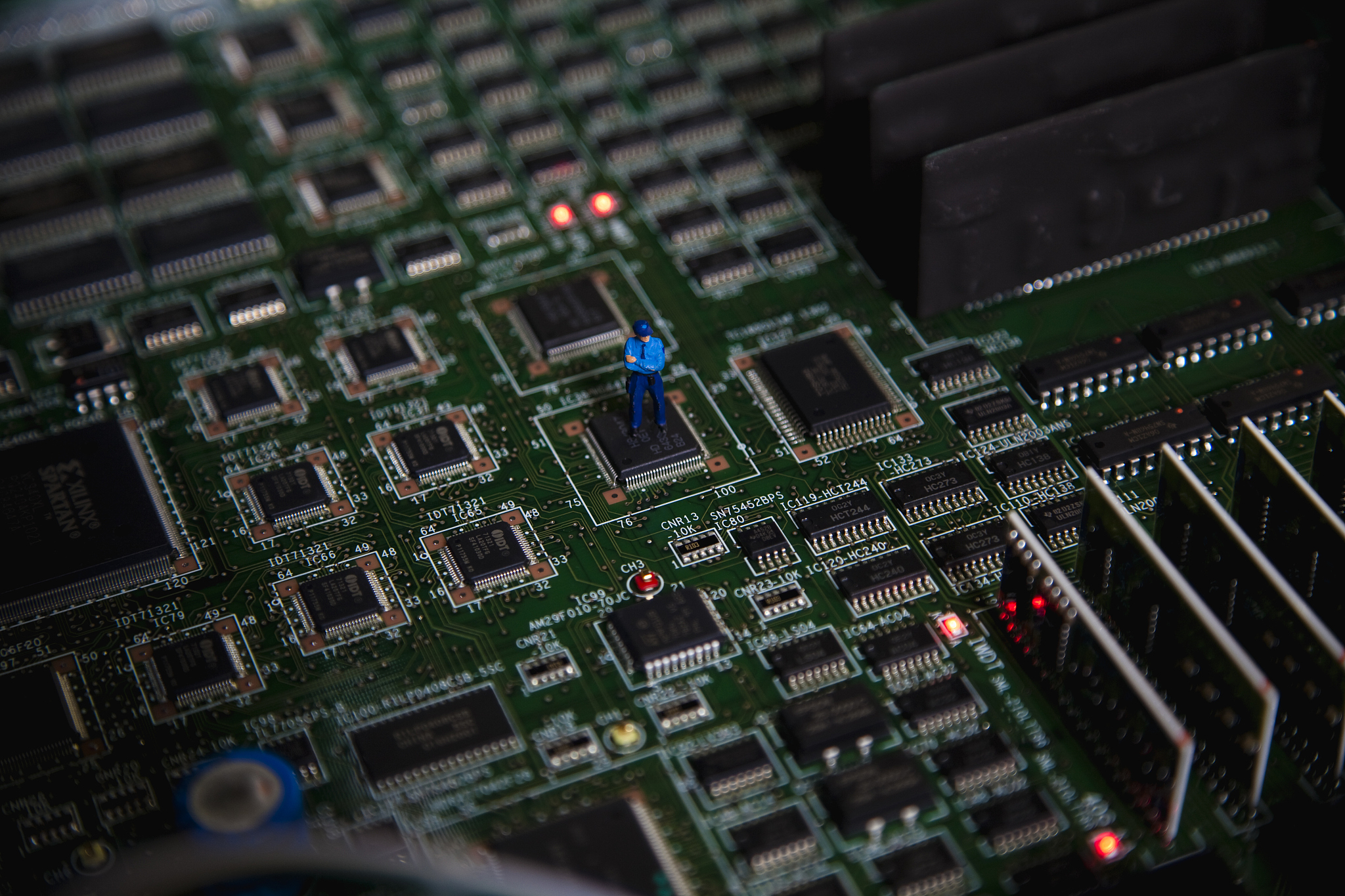 内存描述错误：ROM 和 RAM 的区别