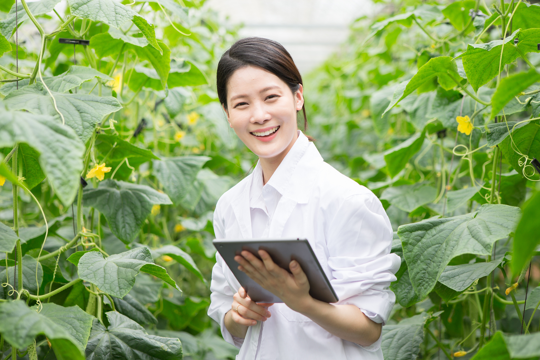 四川女生读中专选什么专业好？2022年热门专业推荐