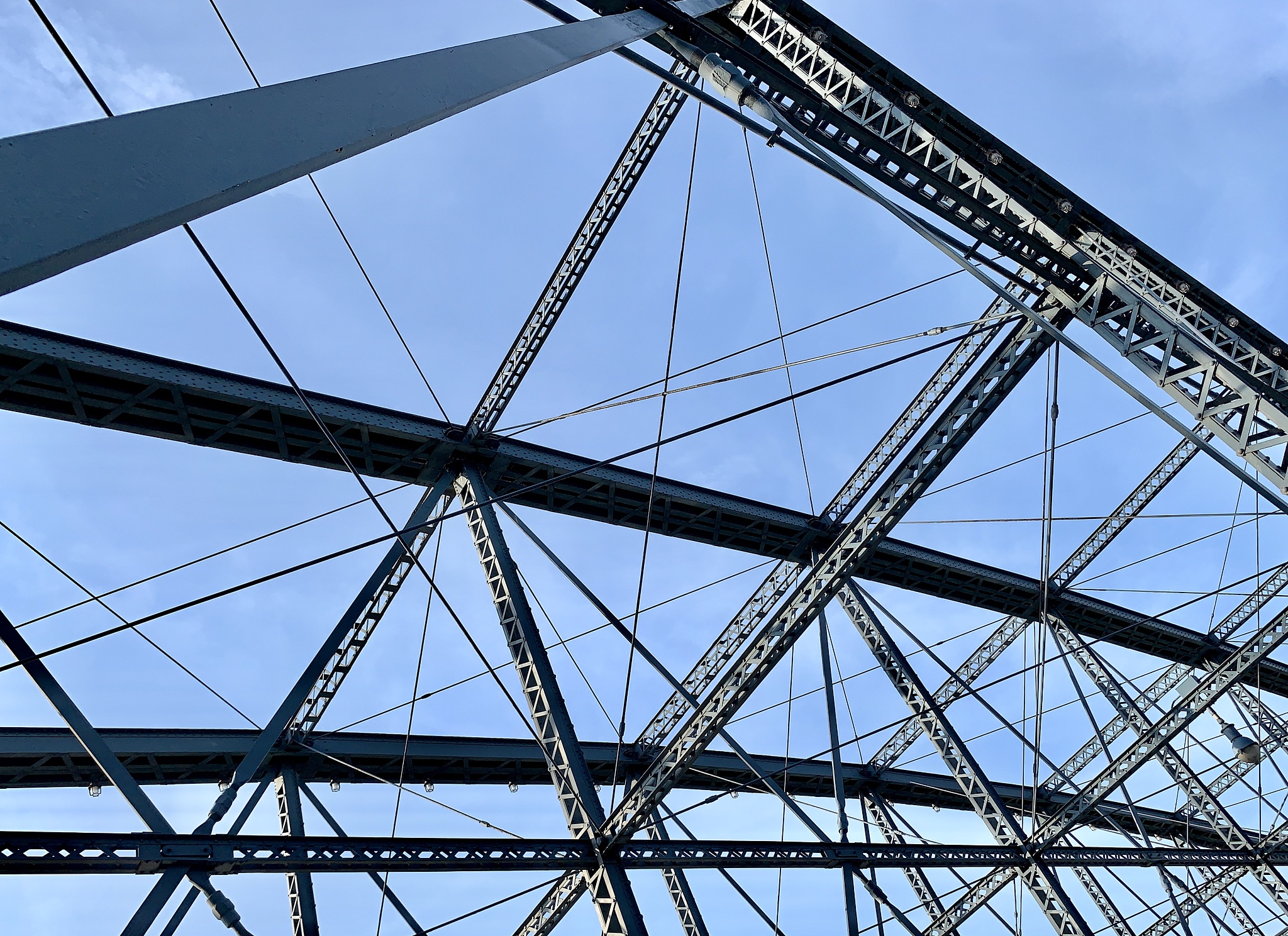 Steel structure live broadcast theme