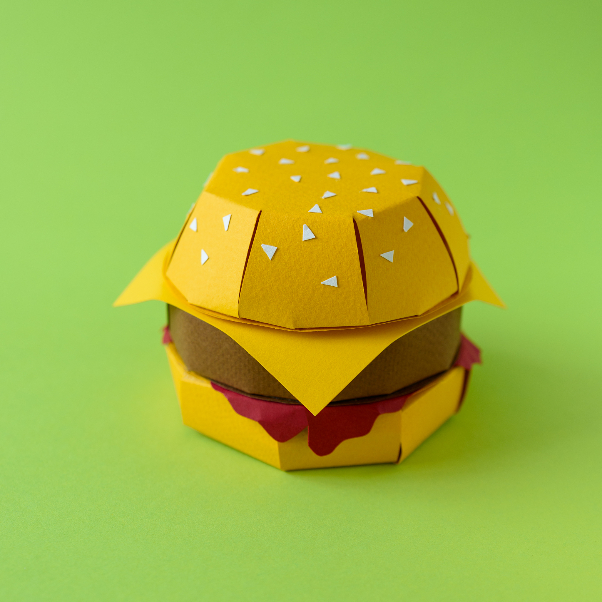 汉堡纸折叠技巧：3种常见方法，让你的食物包装更完美