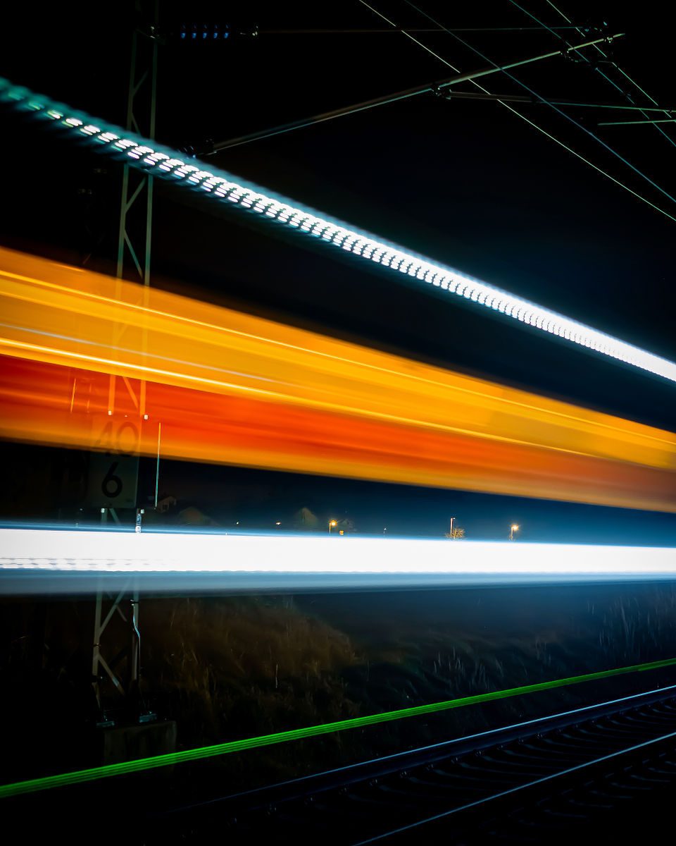 贵阳铁路轻轨学校：注重学术成绩还是实践技能？