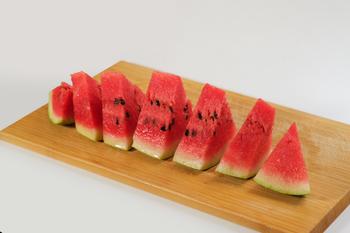 夏季解暑佳品：多汁香甜的西瓜