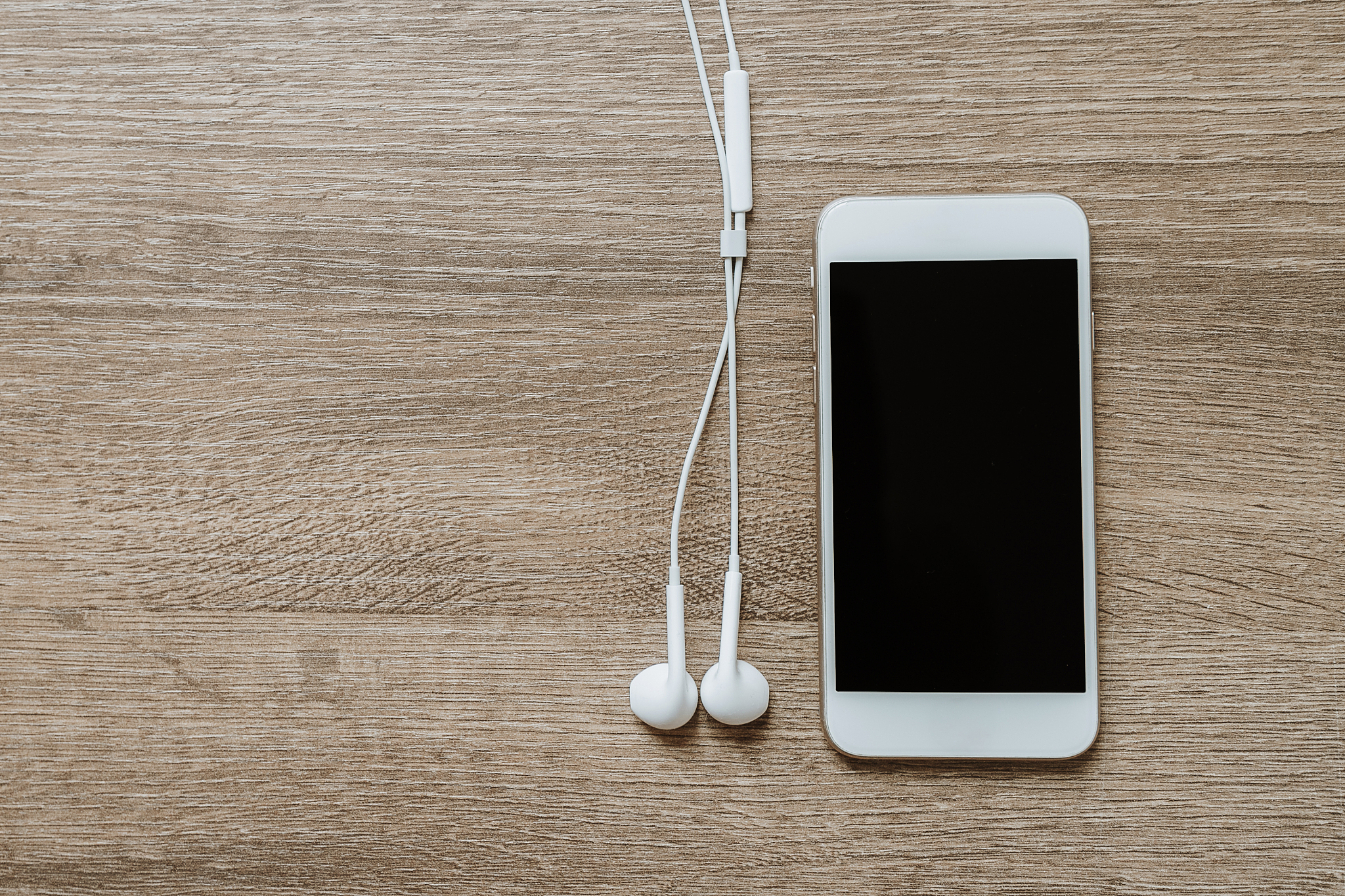 手机连接蓝牙：简单易懂的步骤指南