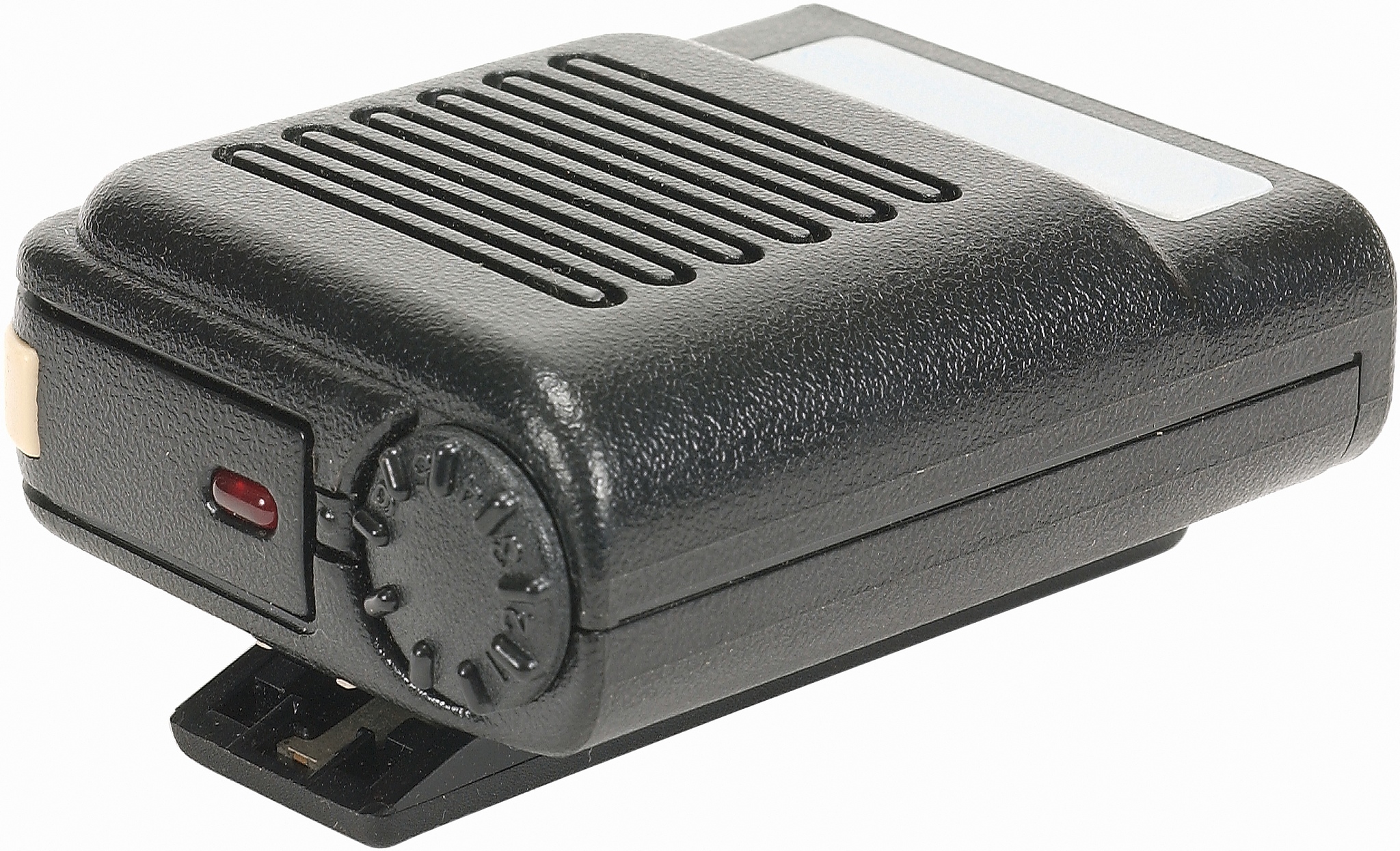 Efficient Pump Light Delivery in a Threefold Symmetric Laser System