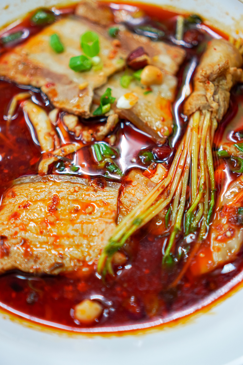 成都必吃小吃推荐：从麻辣烫到锅盔，一次尝遍地道风味