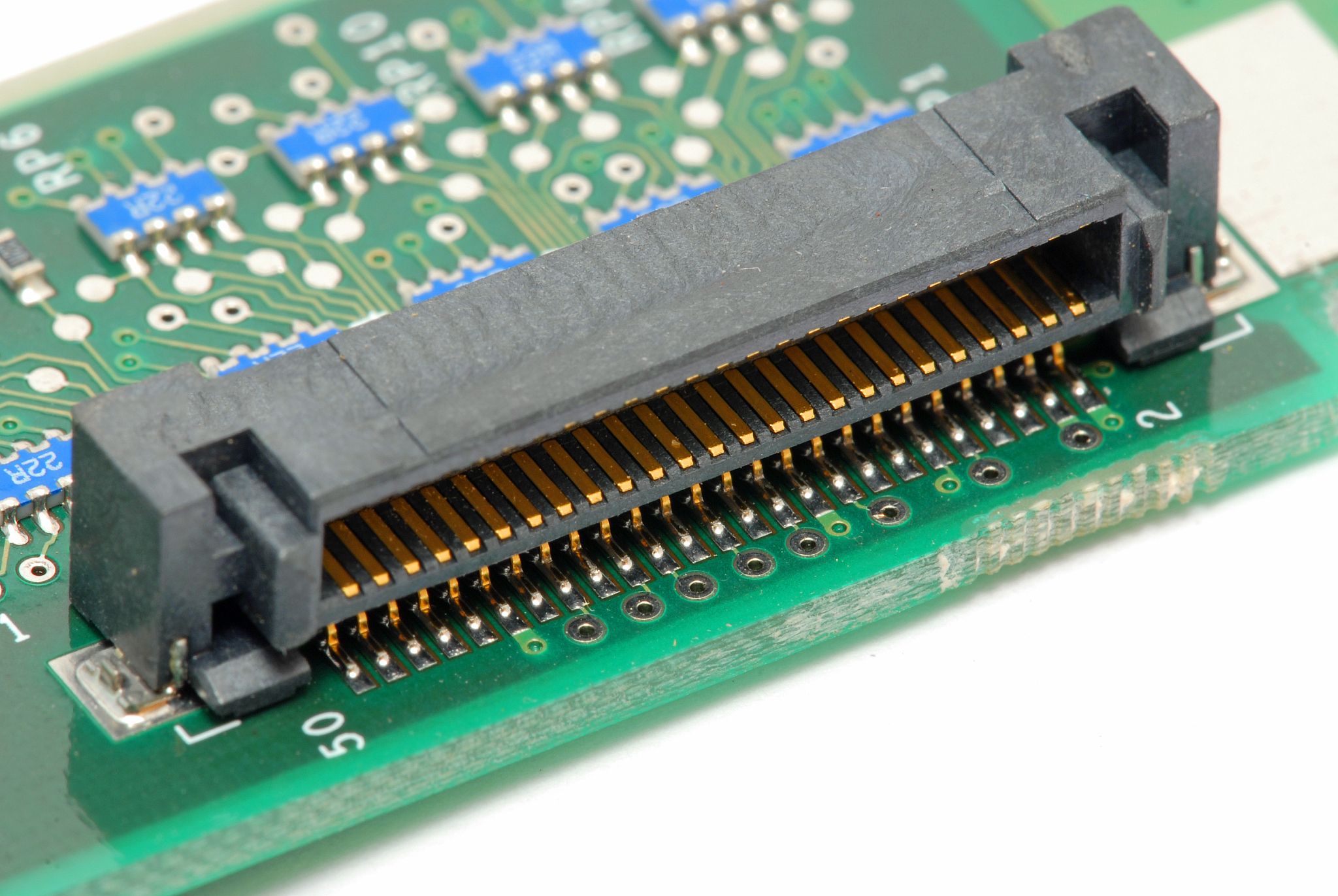 which PIN diodes can work as switch under 1GHz frequency