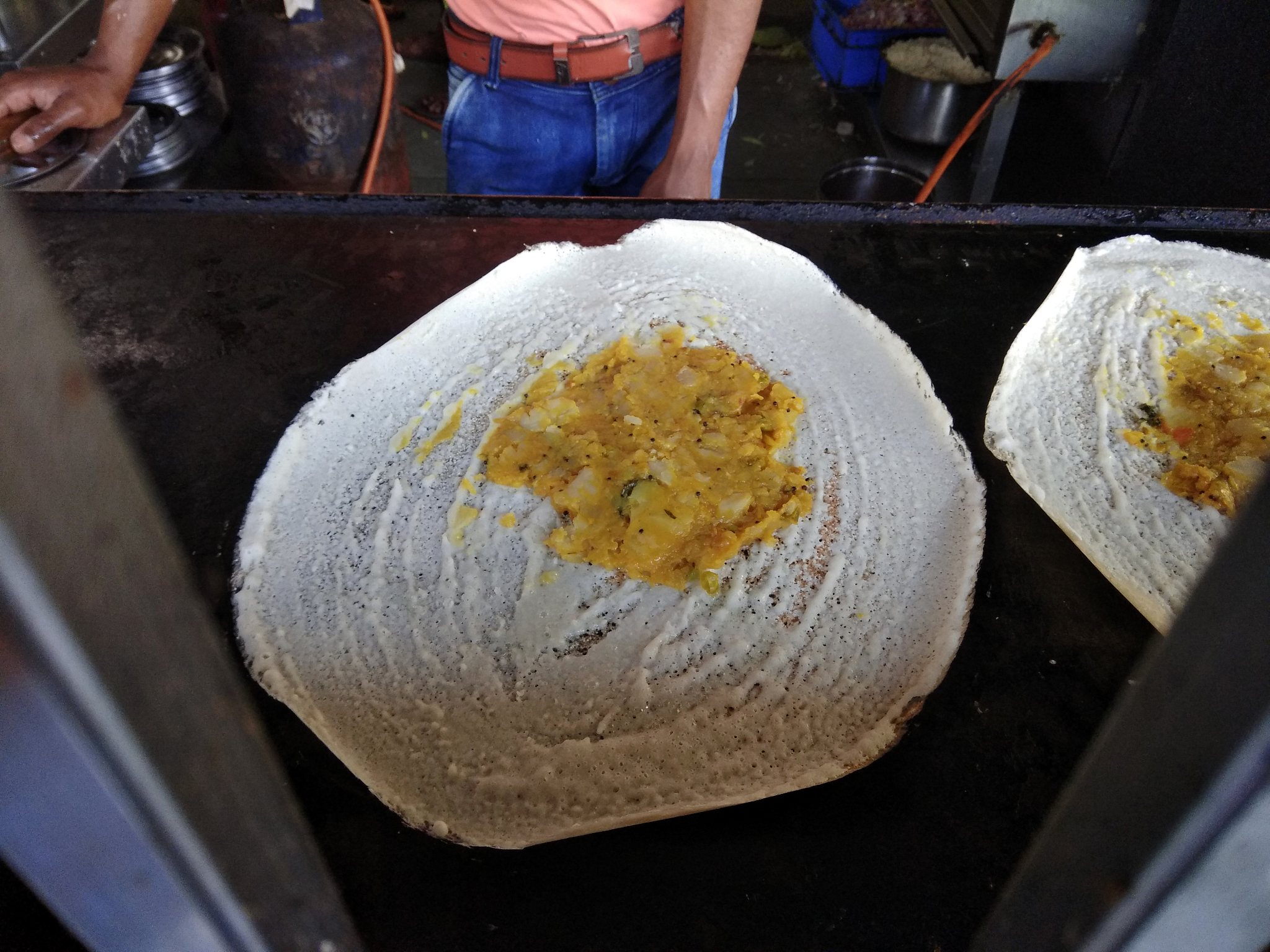 吃一块发霉的糕点怎么办