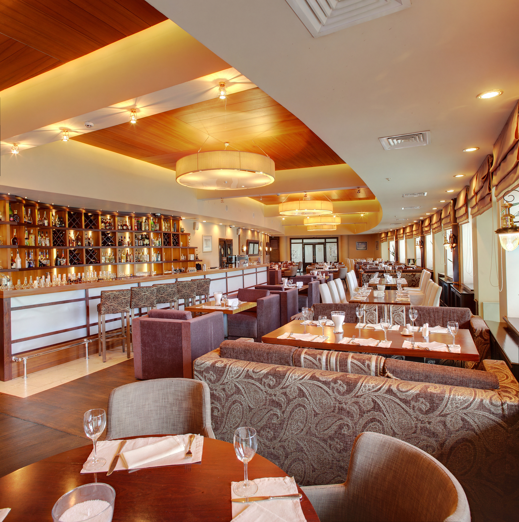 There is a problem as follows Provide recommendations to address this problem with real customer experienceThe Ritz-Carlton Hotel Shanghai Pudongs service weaknesses in terms of communication problems