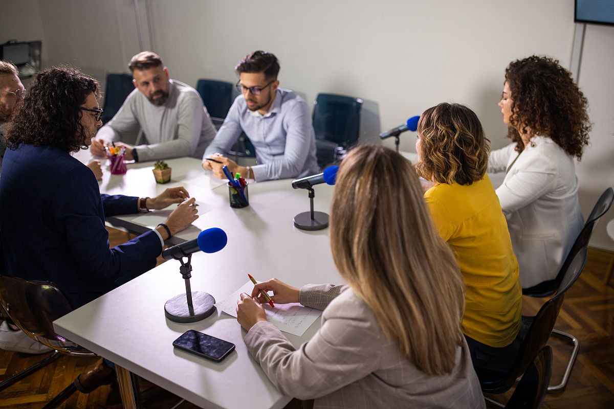 欧洲研究院工作汇报会议邀请函