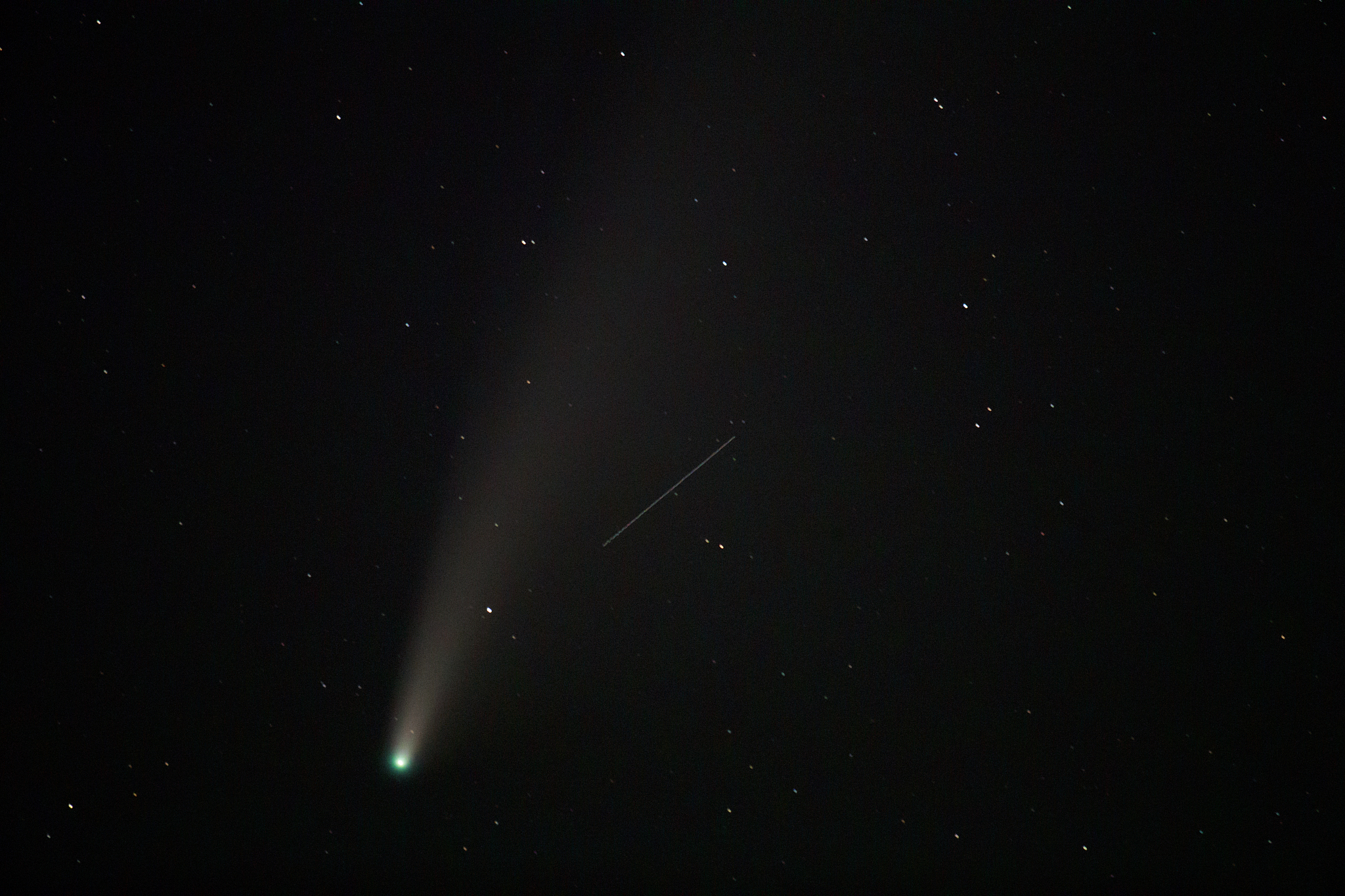 neowise comet over bloomington, indiana