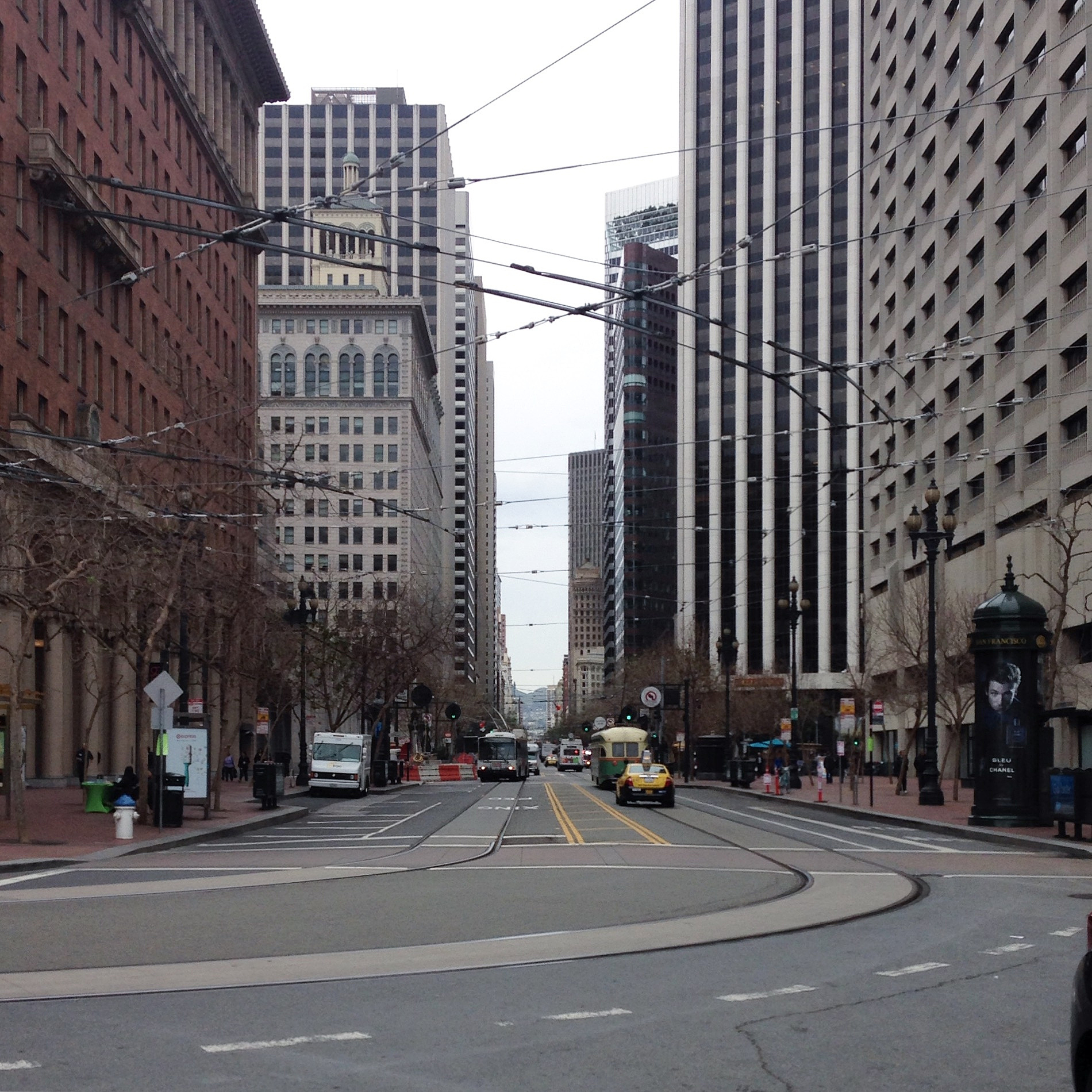 南昌现代交通学校2022年招生简章