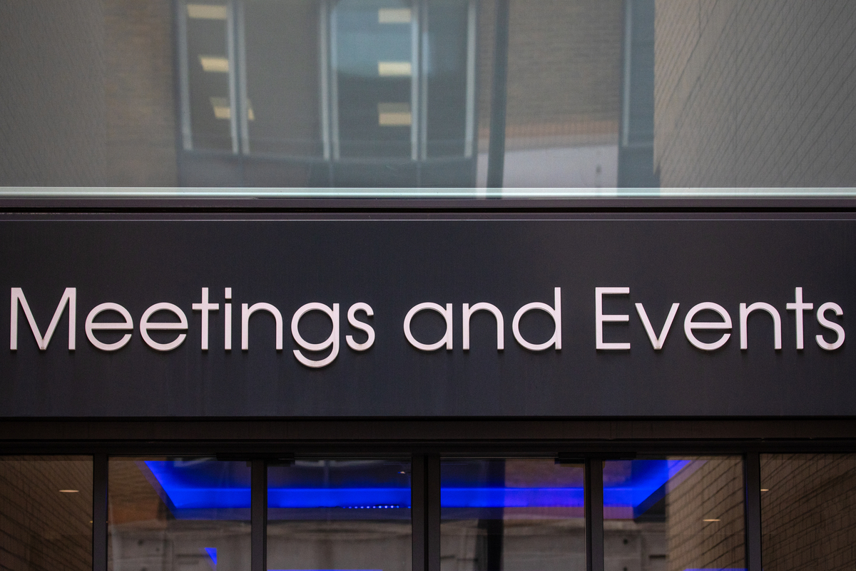 Catchy & Short Ecommerce Store Names Inspired by 'Cosy' - Find Your Perfect Fit