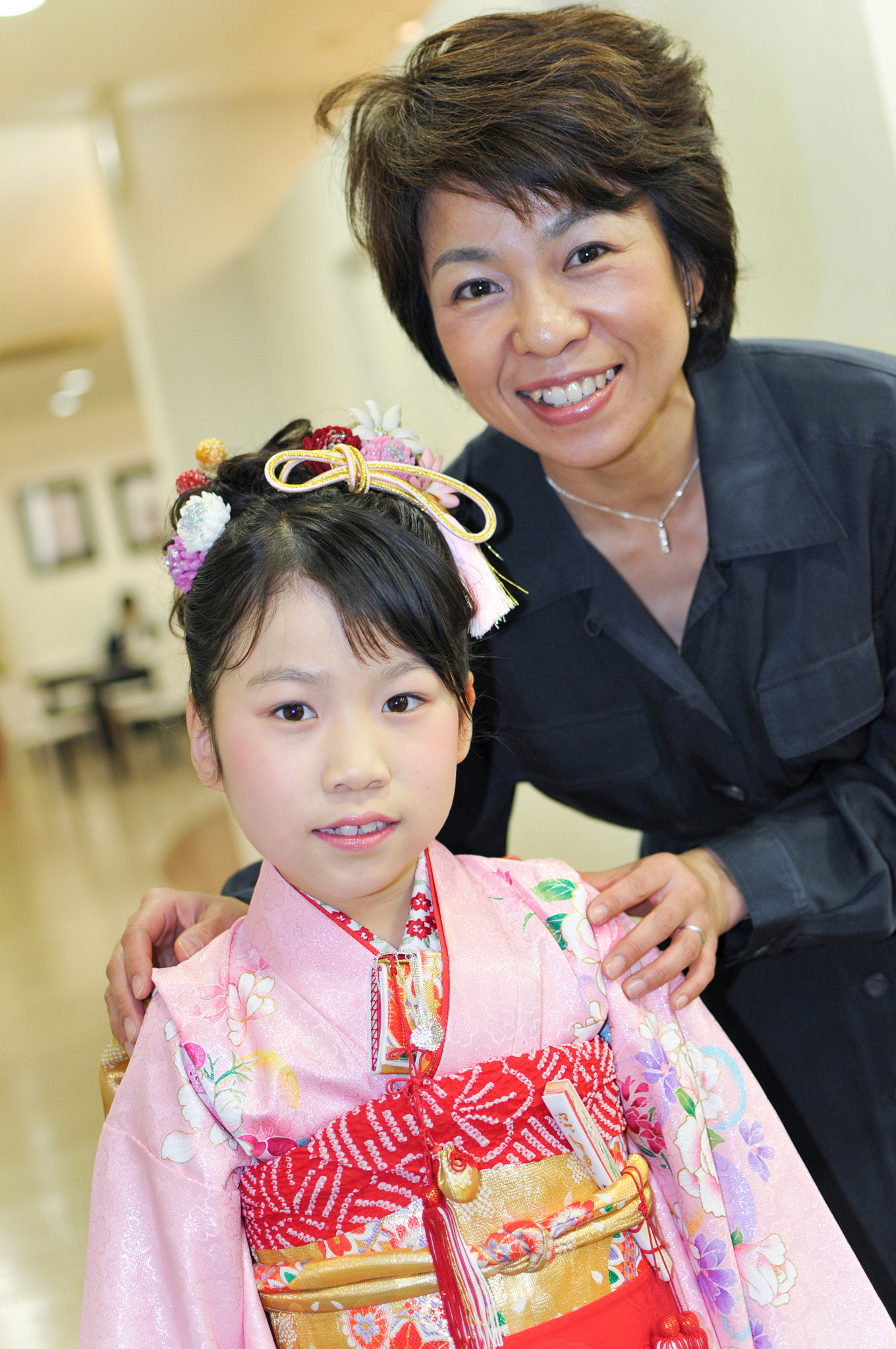 a shichi-go-san girl in haregi