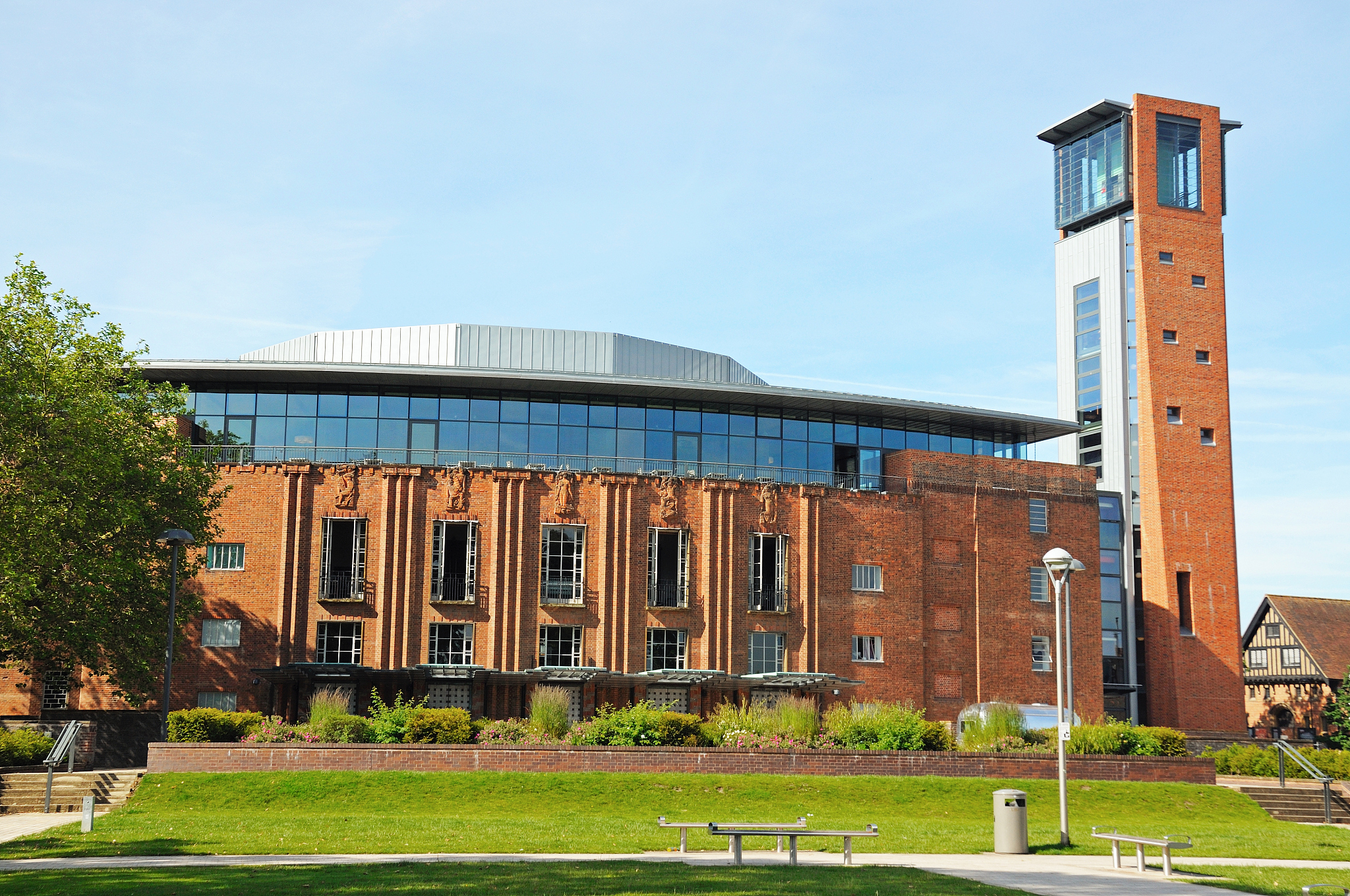 royal shakespeare theatre, stratford-upon-avon.