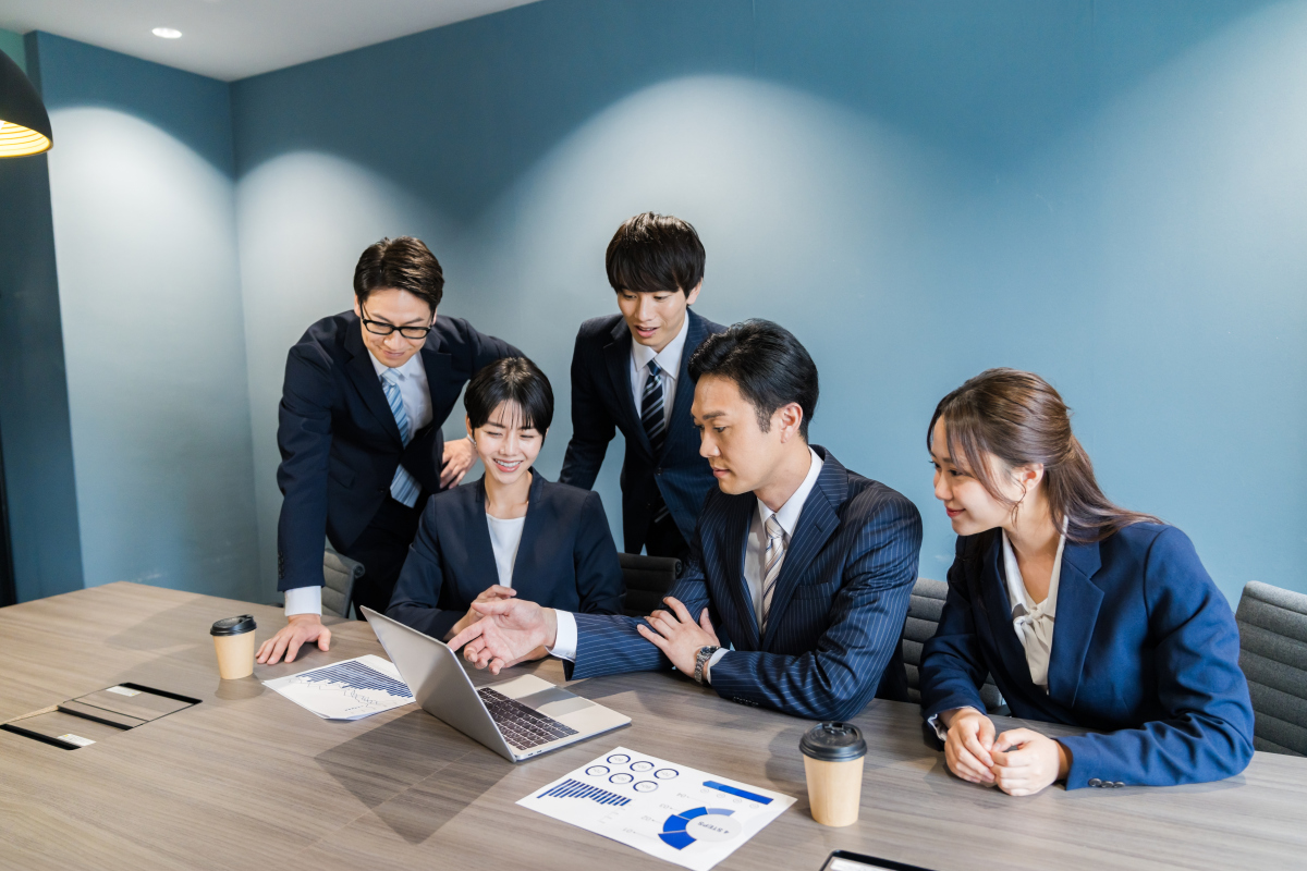 请写一篇演讲稿-中文的