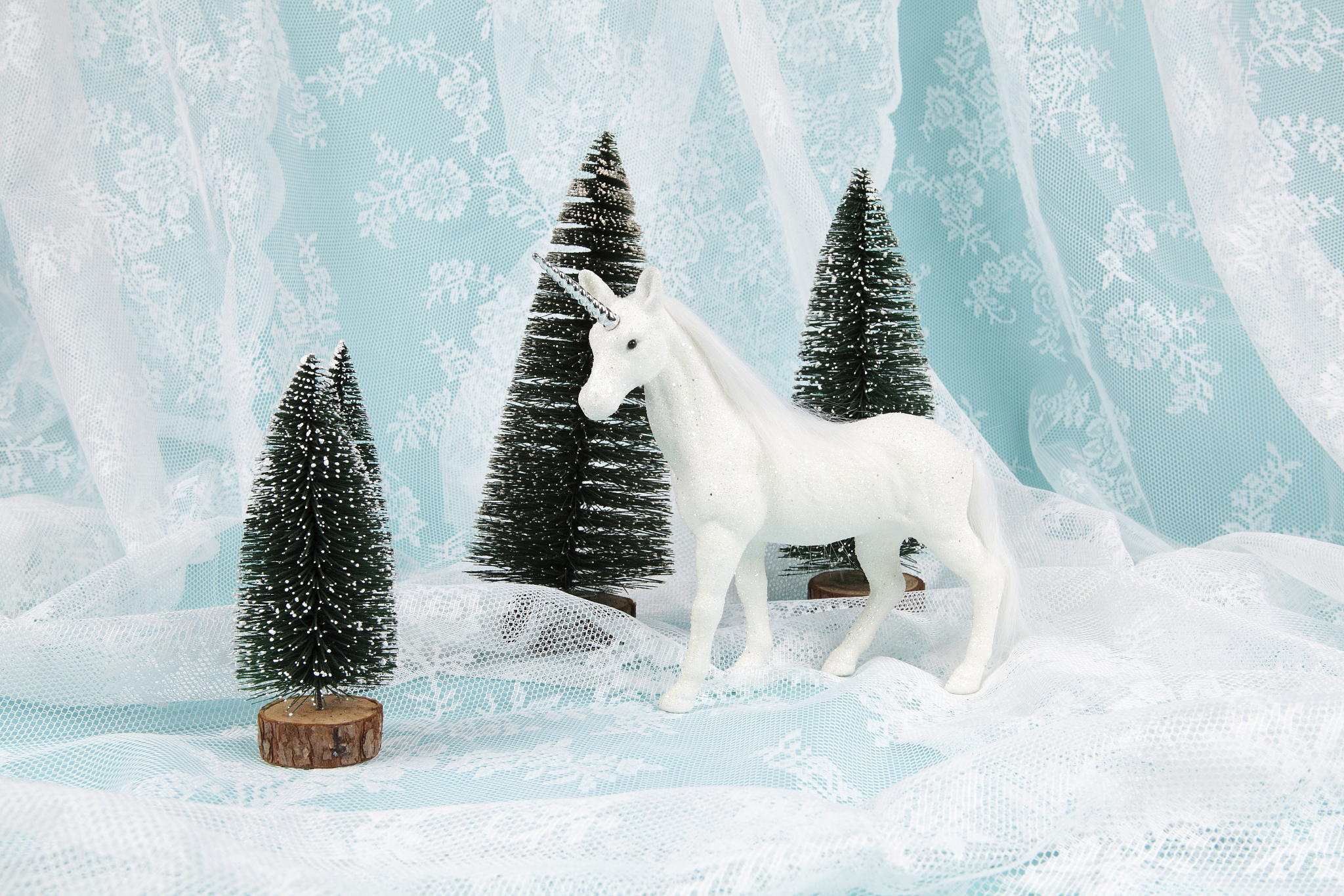 有什么和世上没有不透风的墙一样意思的句子