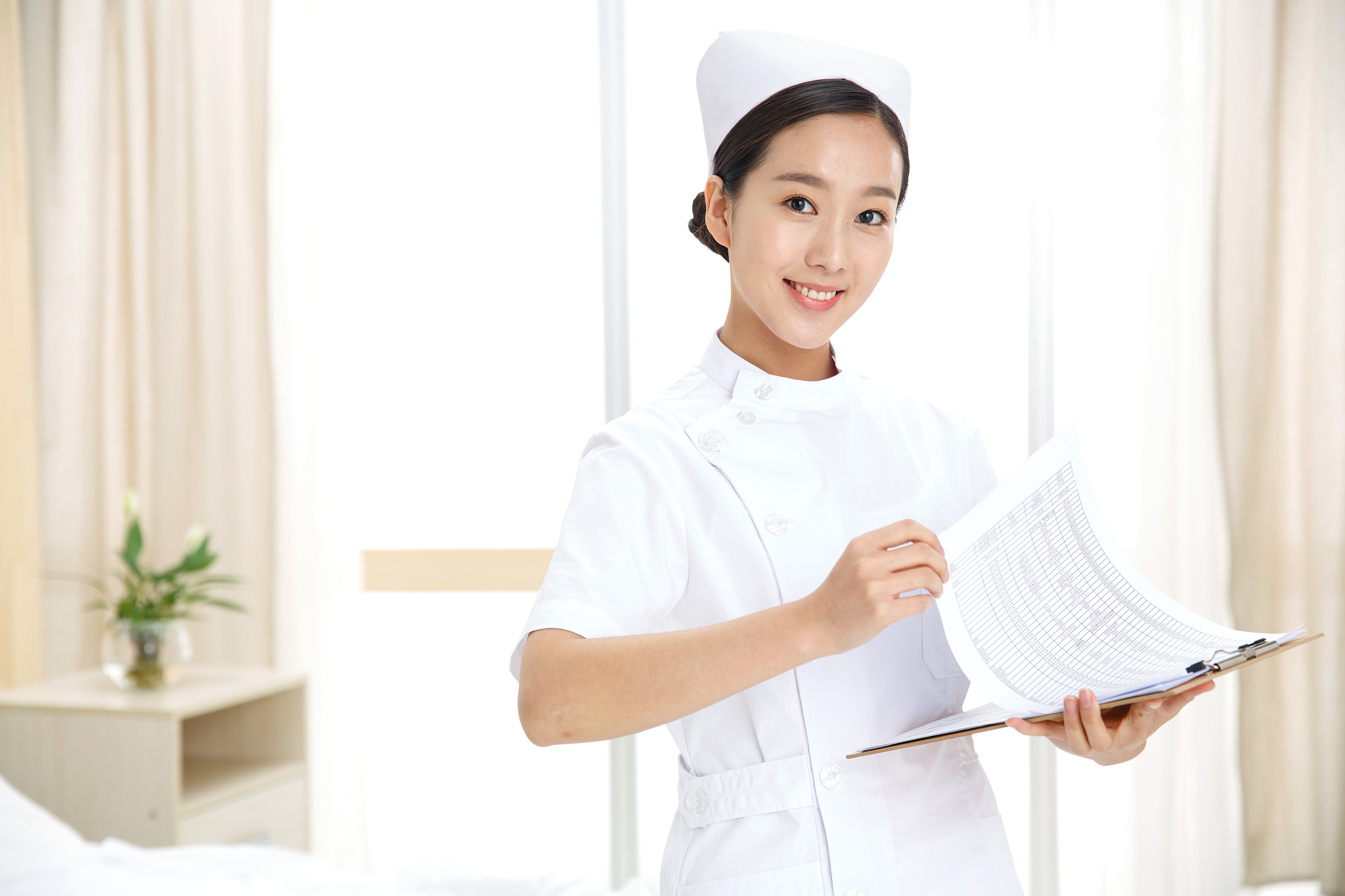 如何找到护士女生？她们喜欢什么样的男生？