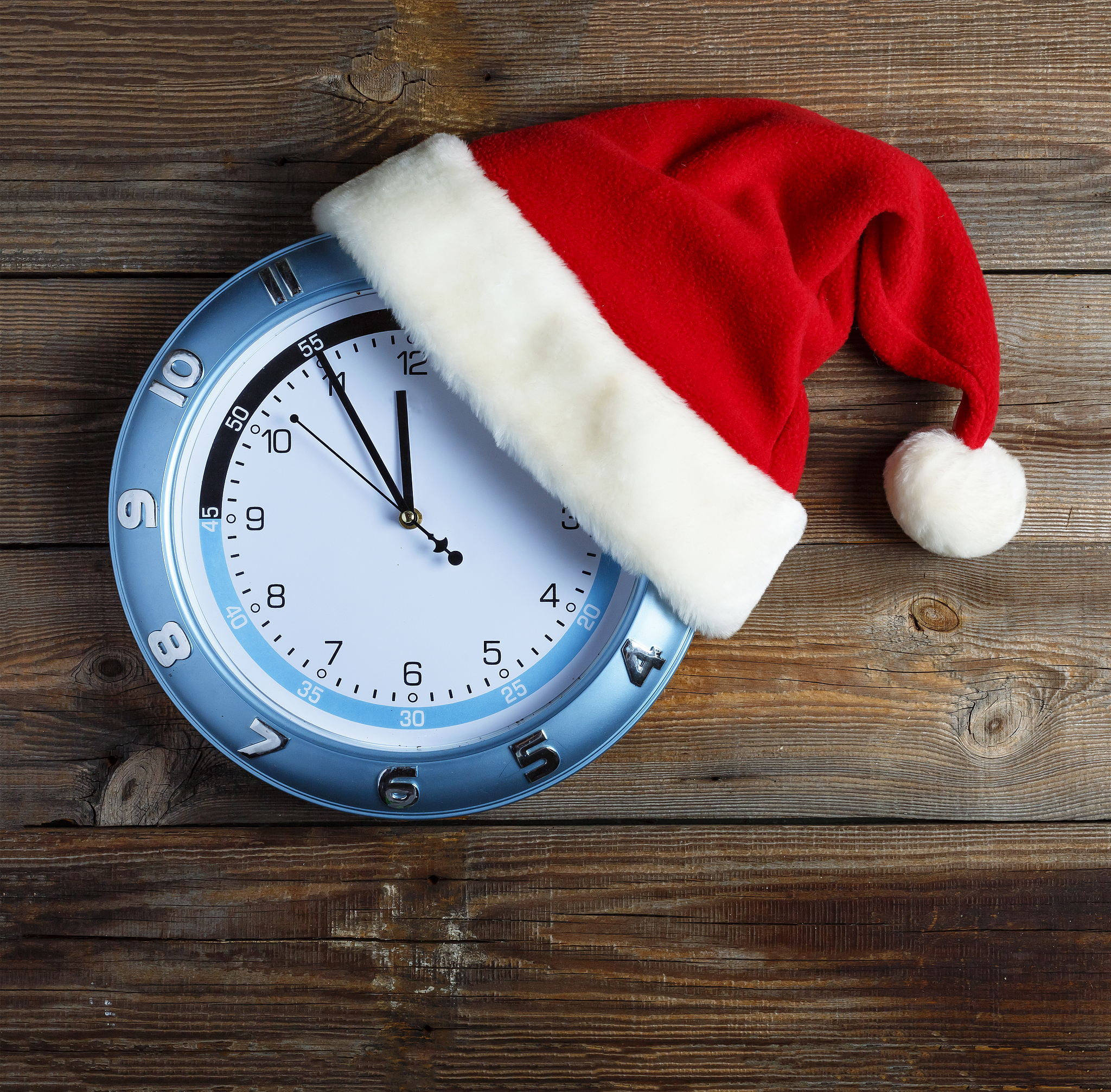 乖乖隆地隆：形容沉重有力的声音和动作