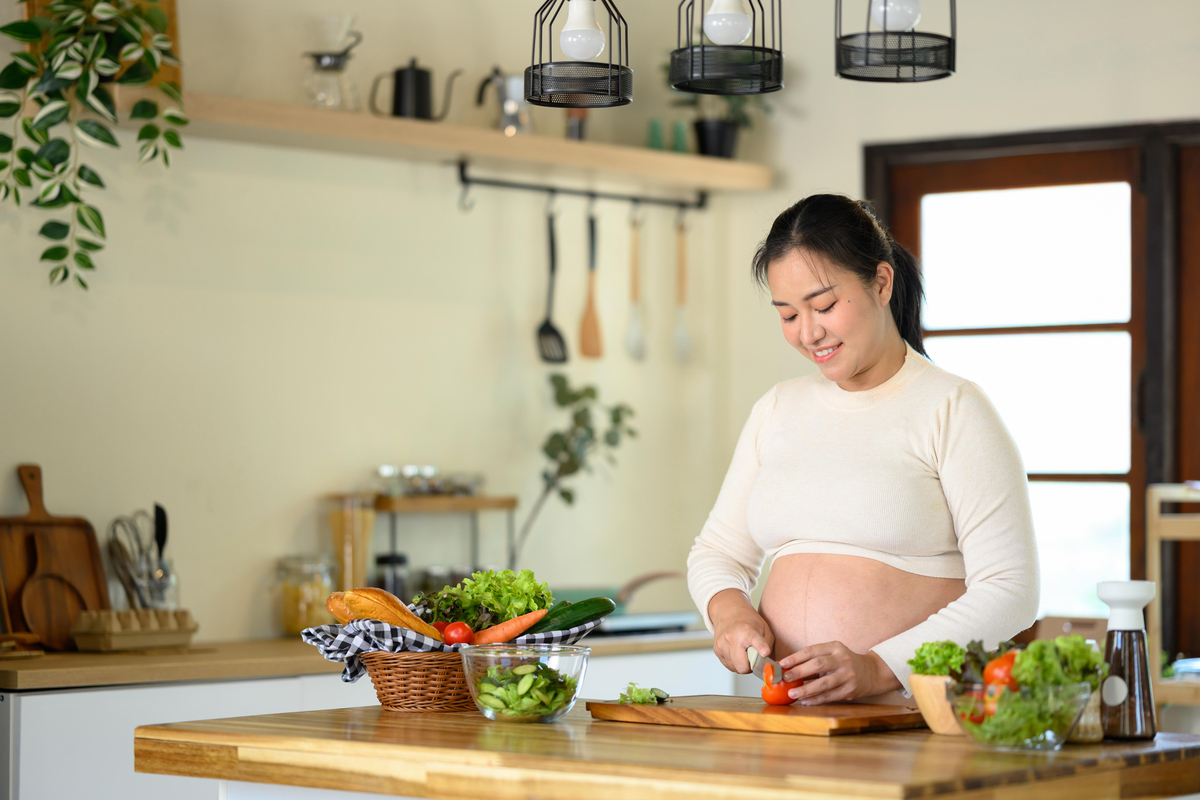 孕妇饮食禁忌：哪些食物和药物不能吃？