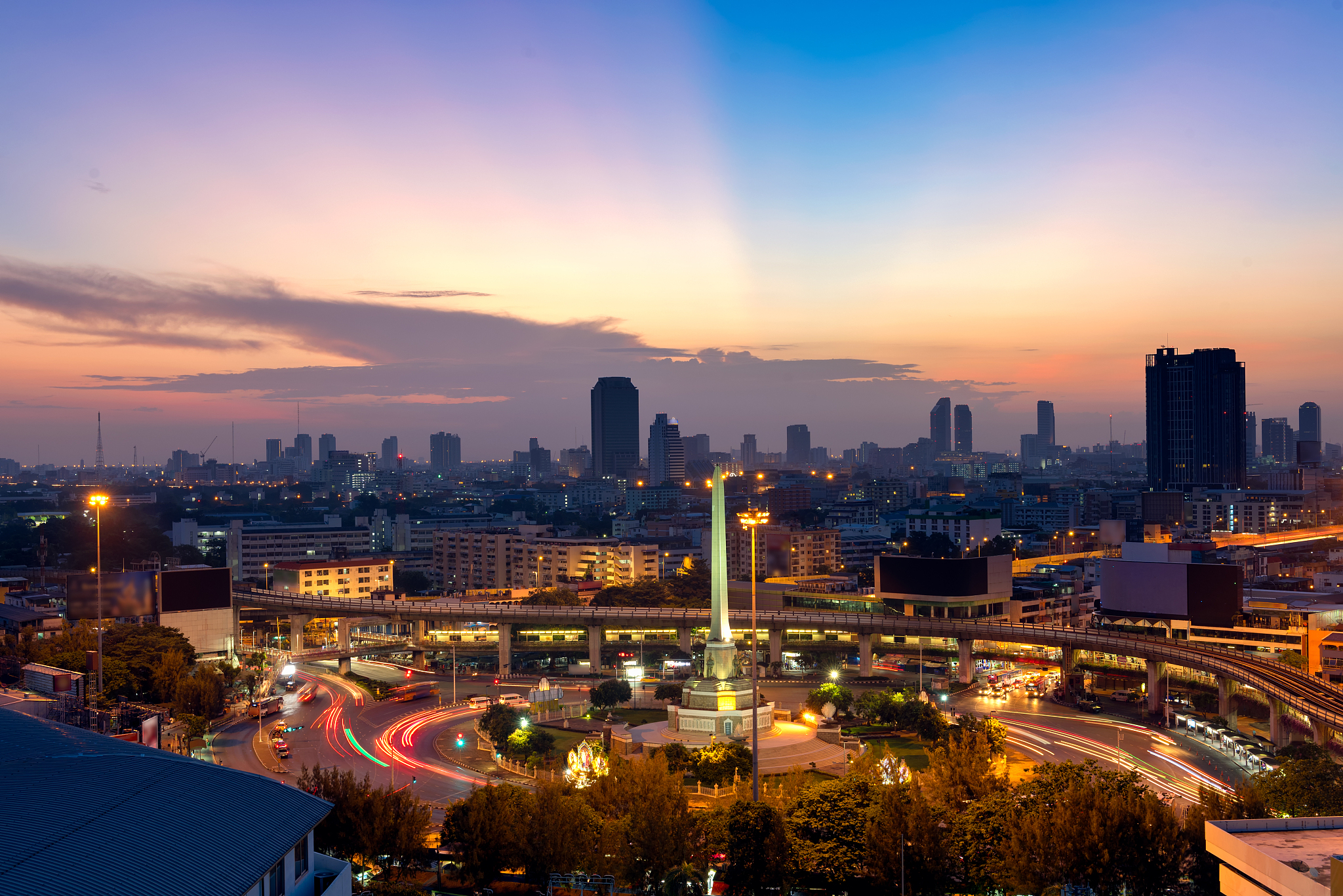 thailand victory monument, km 0and main traffic for