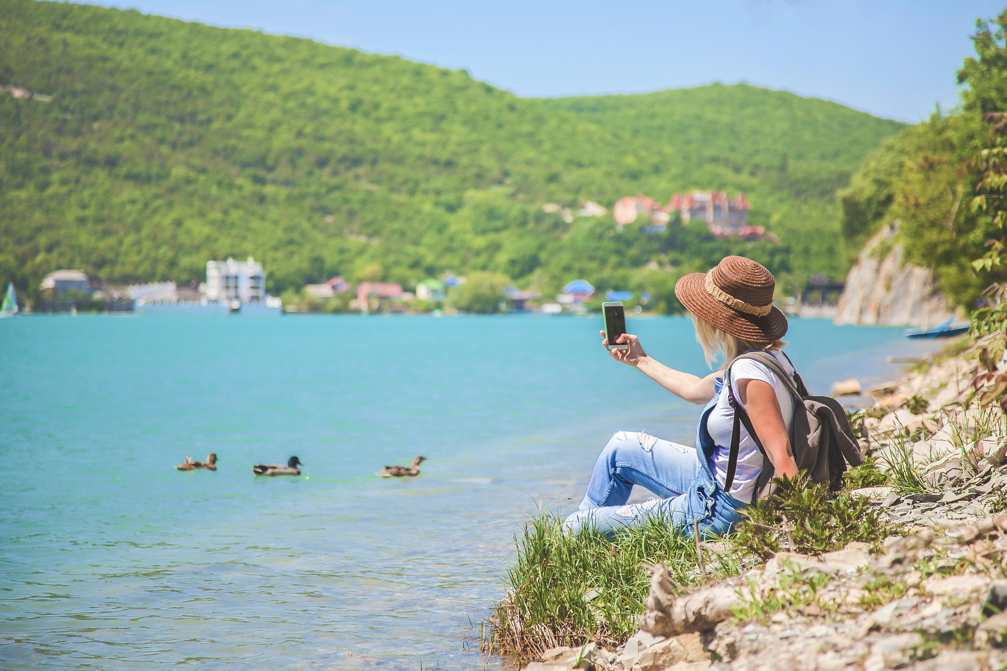 以旅游为主的600字作文