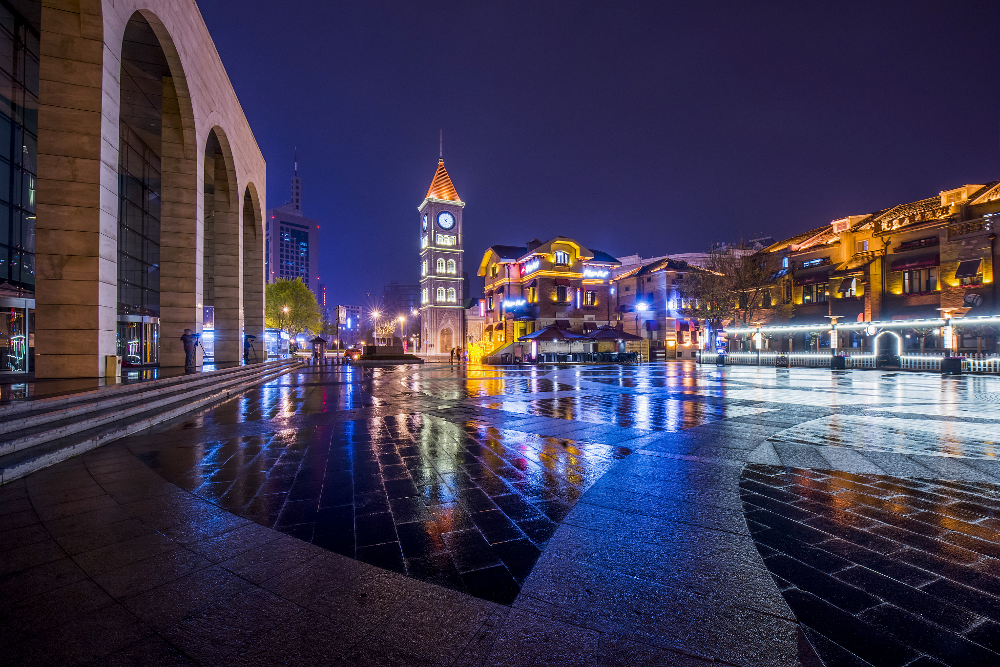 天津的夜景之美800字