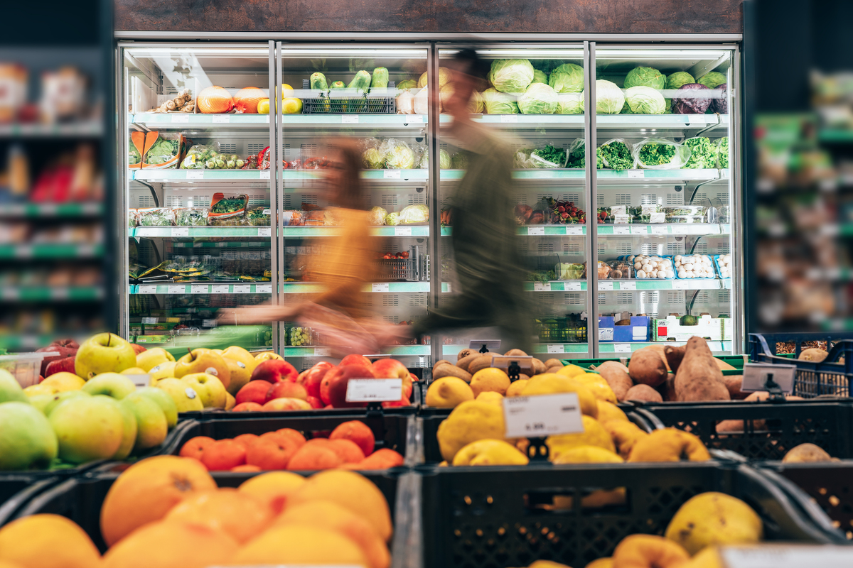 社区生鲜便利店：机遇与挑战并存