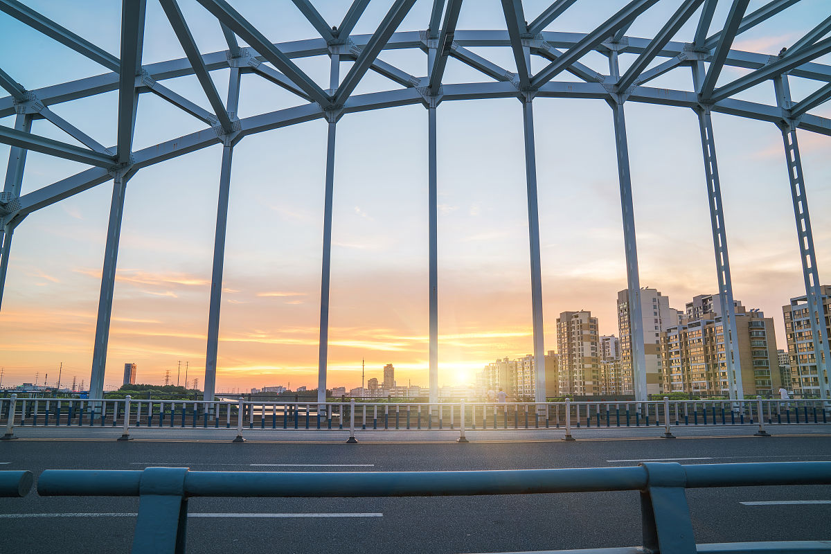 钢结构劳务合同范本：下载免费模板，轻松签订协议
