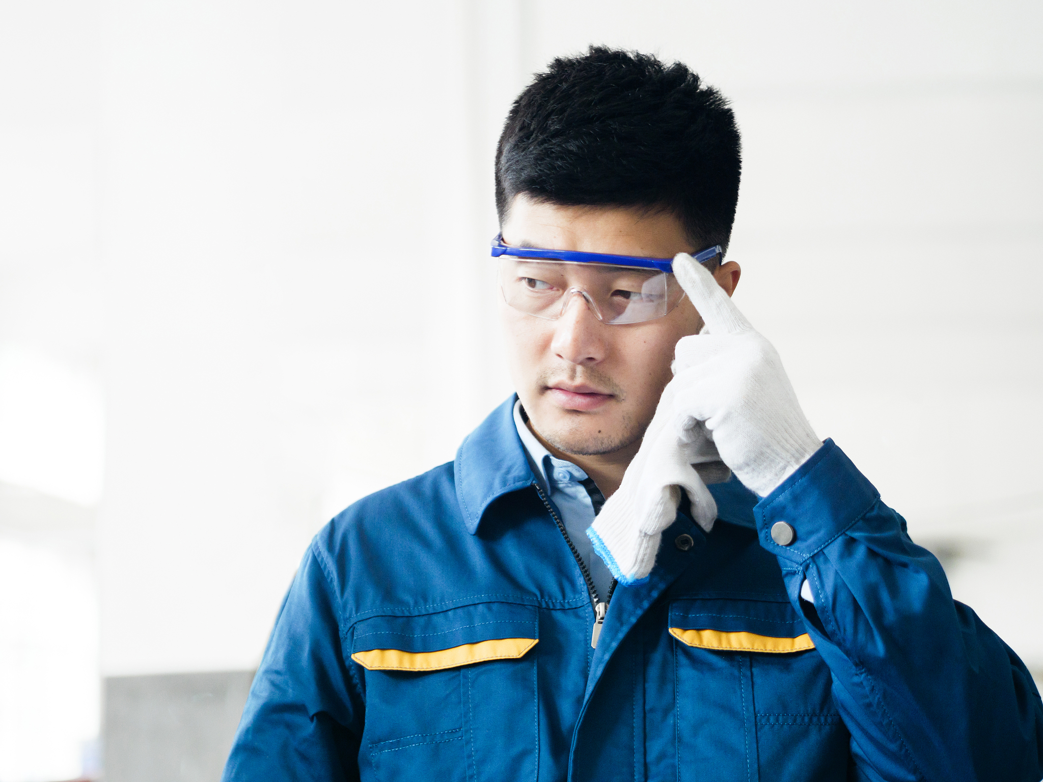 数控技术应用（工业设计）就业方向：数控编程师等热门岗位