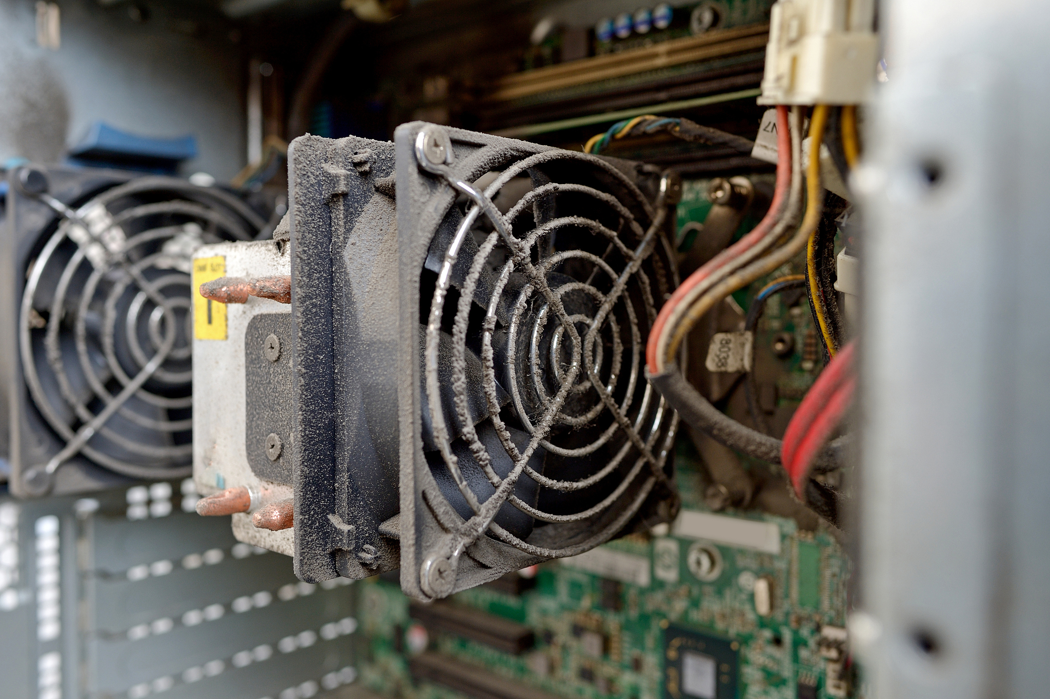 电脑CPU过热怎么办？4个方法教你降温