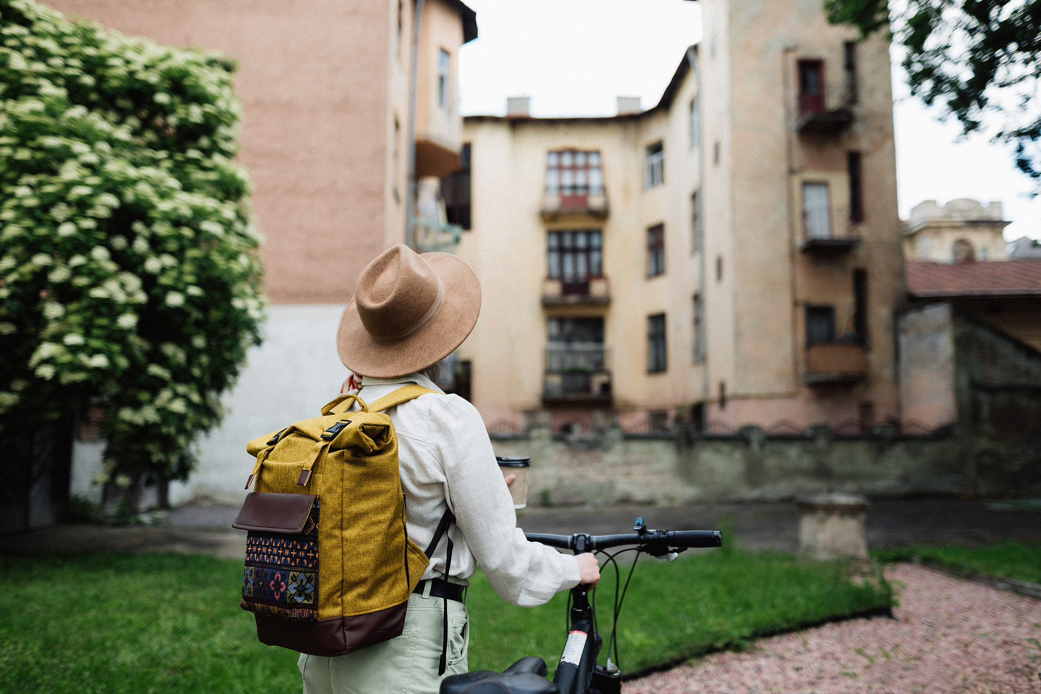 woman discover city by bicycle