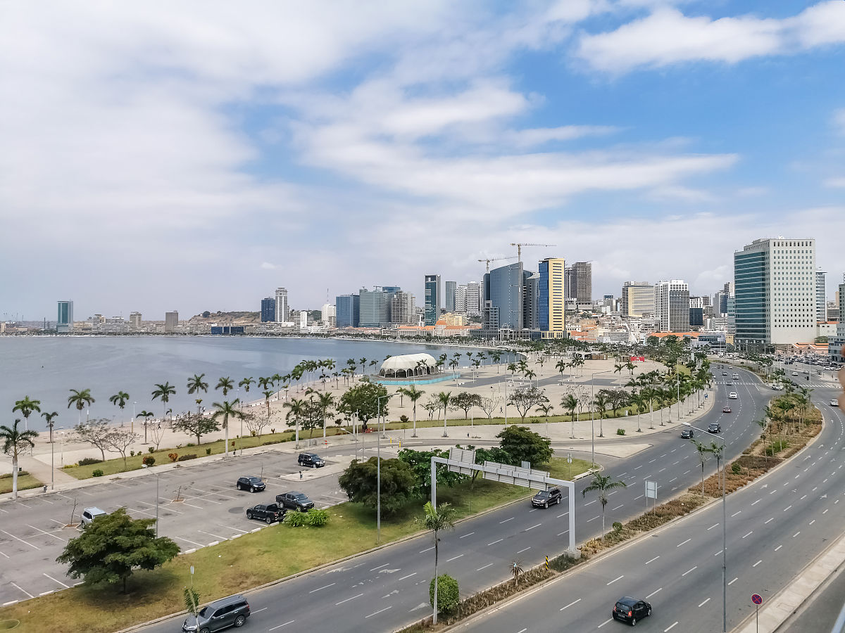 鸟瞰图,罗安达市中心,海湾,卡波岛和罗安达港,边缘和中心建筑,在安哥