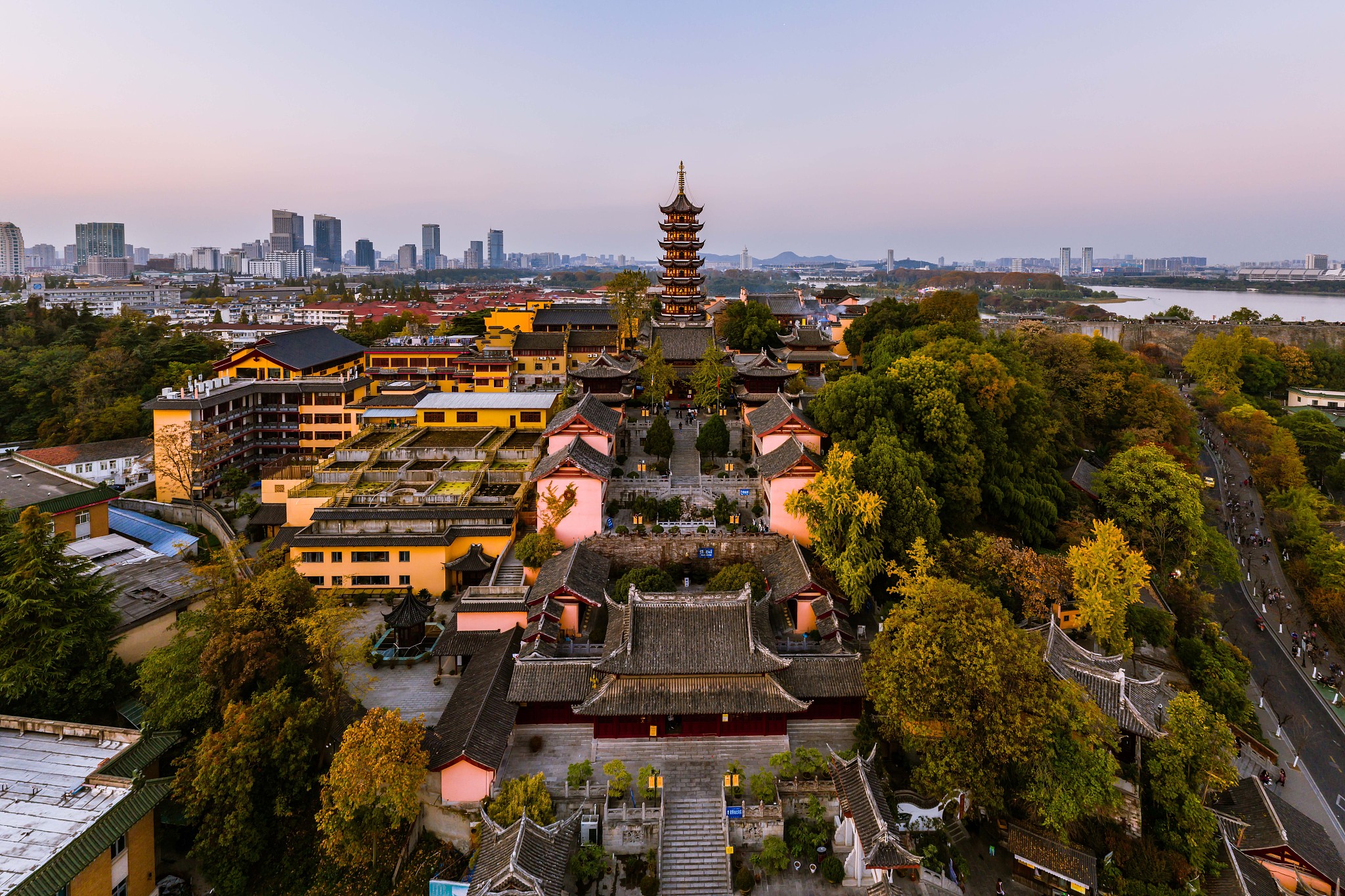 穿越千年古都：南京旅游攻略大揭秘