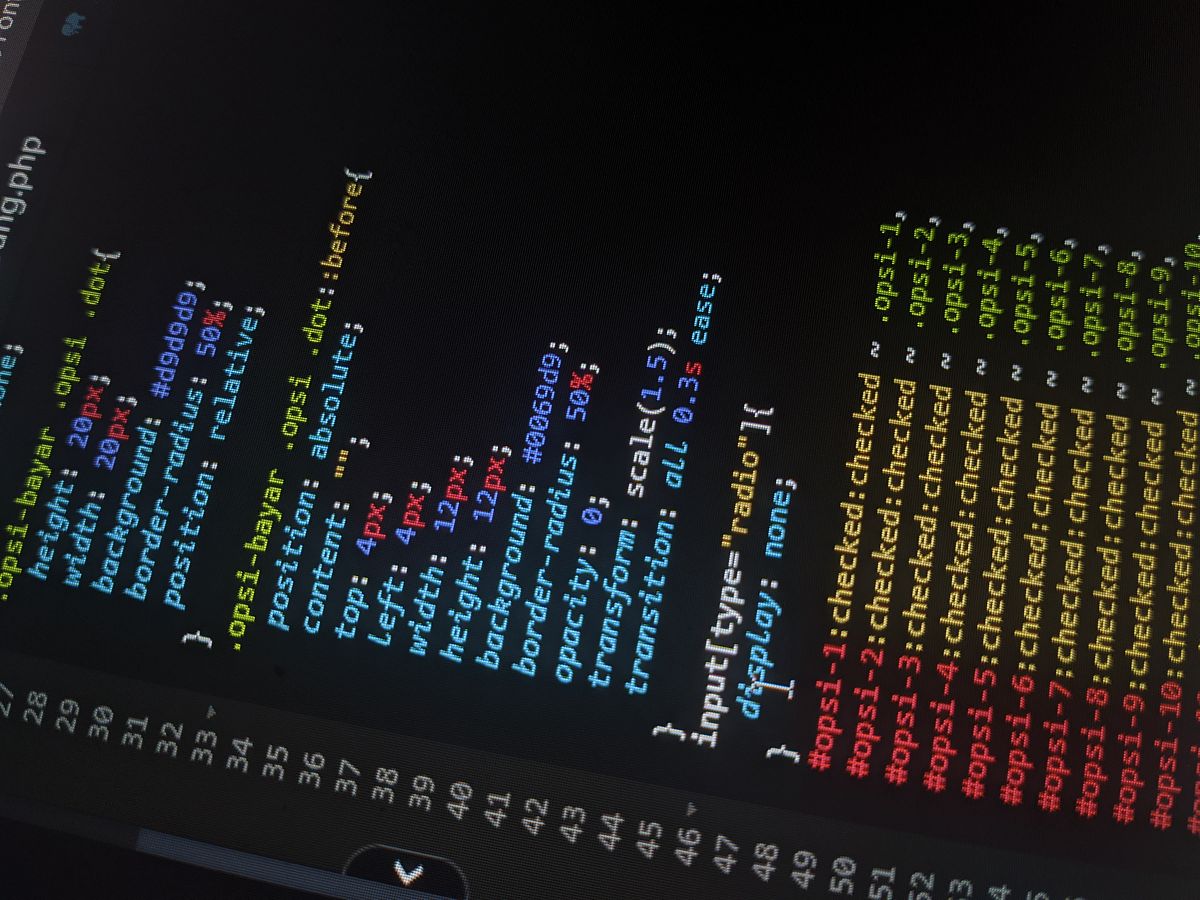 1不适于批量使有的是Astylediv color red style 内嵌样式表Bstyle=text-align center; colorred 行内样式表 Clink rel=stylesheet type=textcss href=cssdemo2css链接样式表D都可以批量使用