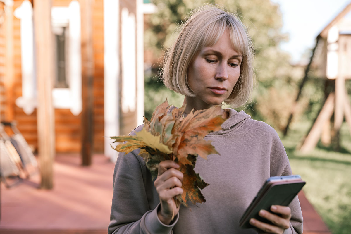一篇2000字论文对1979版德伯家的苔丝和小说《德伯家的苔丝》中女主角苔丝性格特征的分析