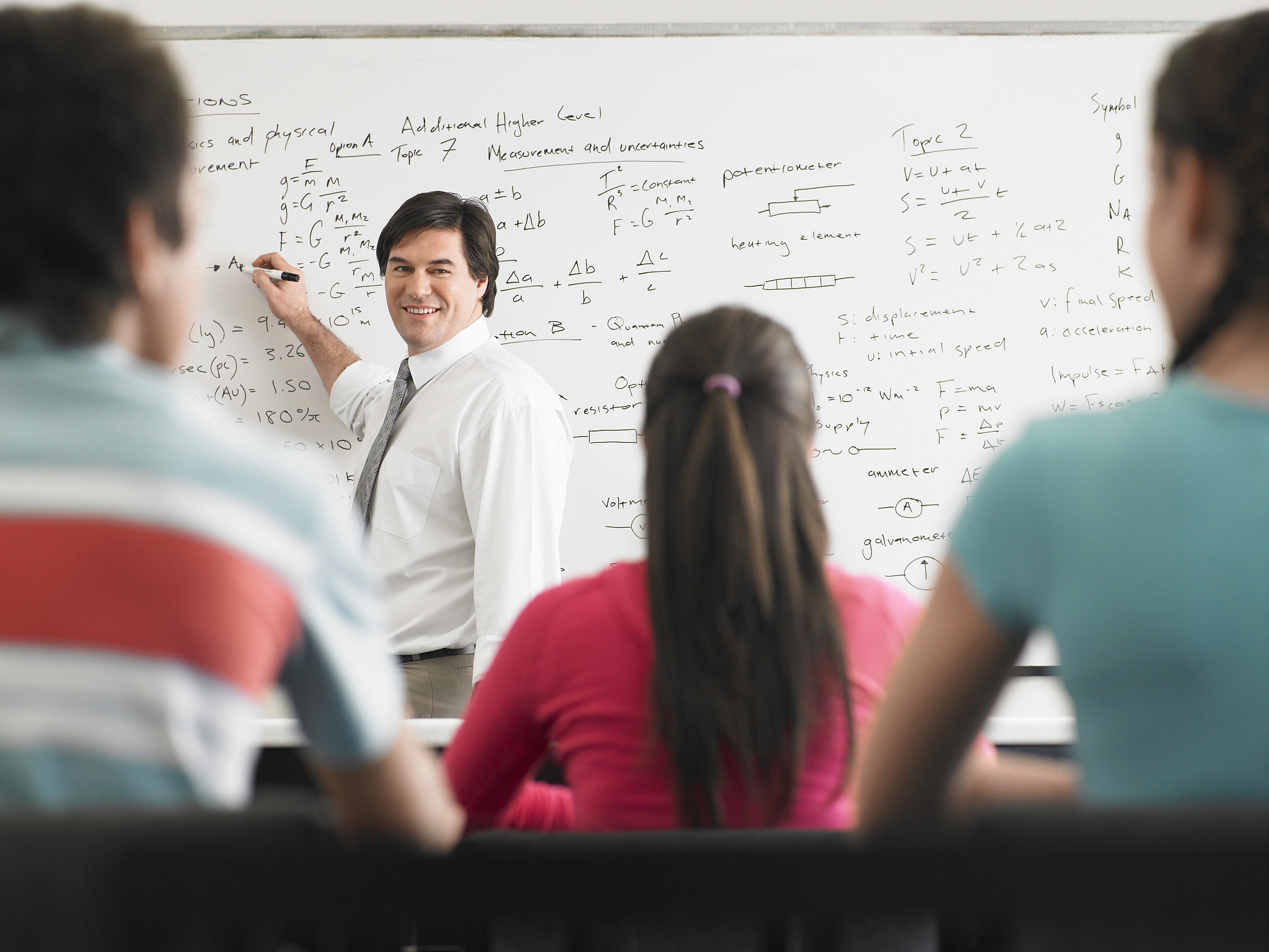 《教师的语言力》读书分享：语言的力量，教育的灵魂