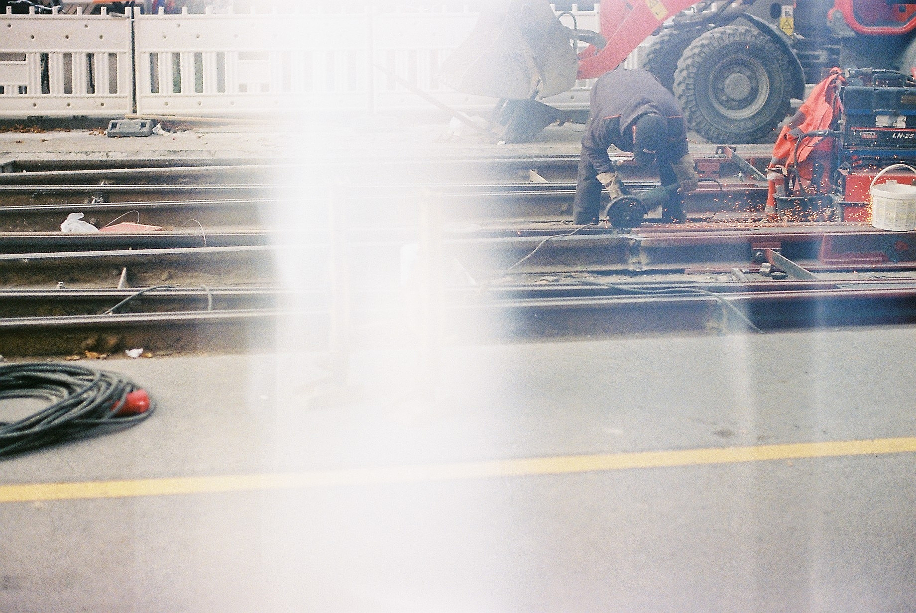 初中毕业想学轻轨