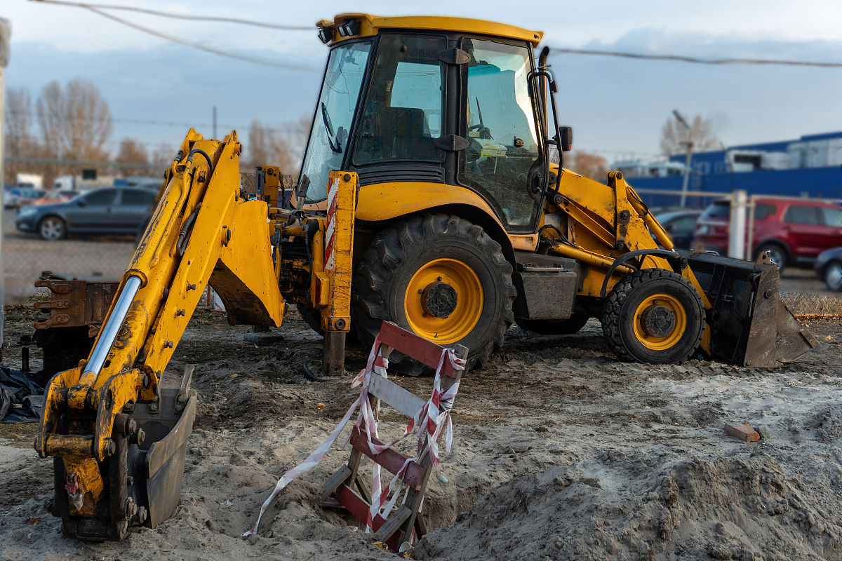 西安挖掘机装载机培训学校工程司训专业