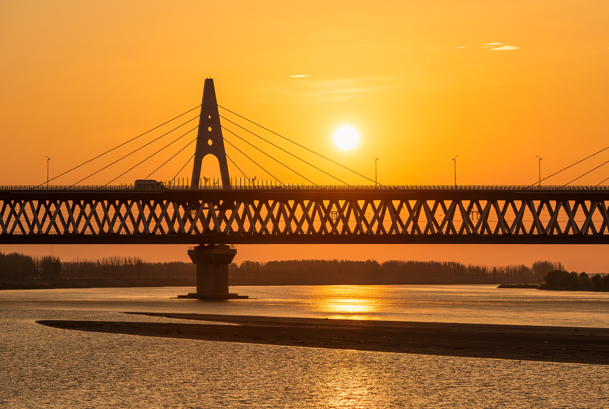 到贵阳铁路运输学校学习有前途吗