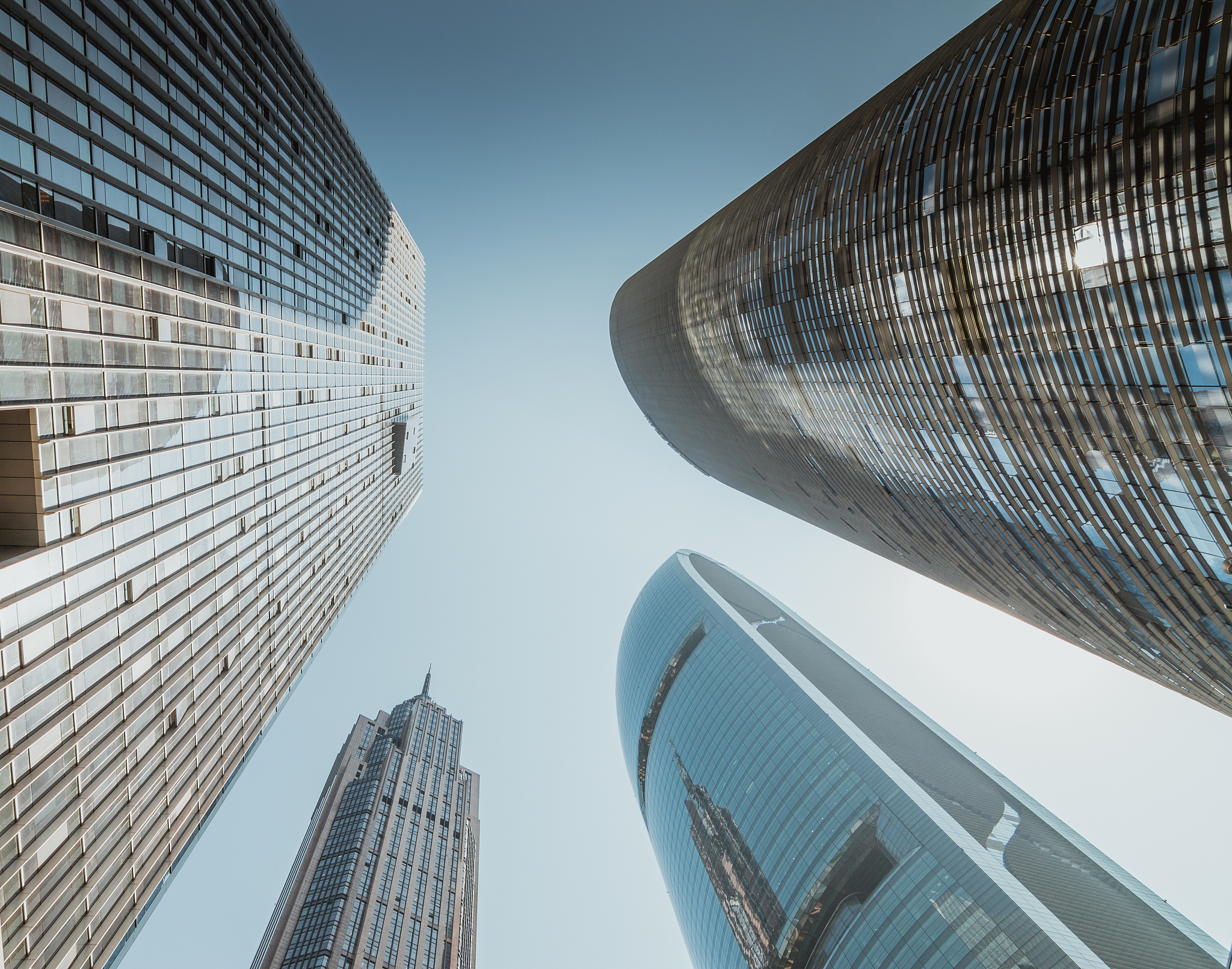 回归分析法在超高层建筑项目绩效研究中的应用 - 市场定位影响分析