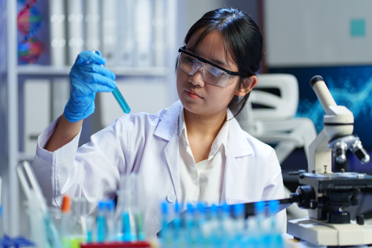 化学制药专业难学吗？学习挑战和就业前景分析