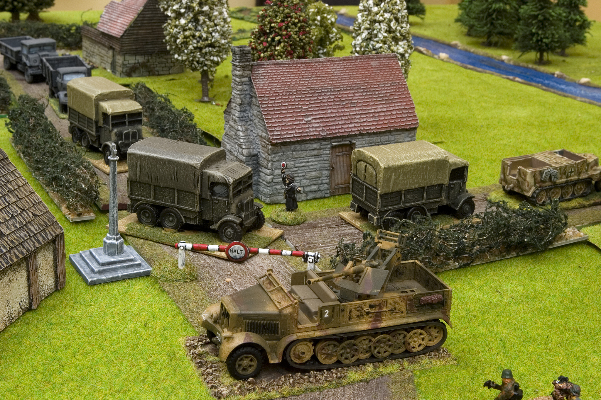 二战策略游戏：从波兰到柏林，体验战争的残酷与胜利！