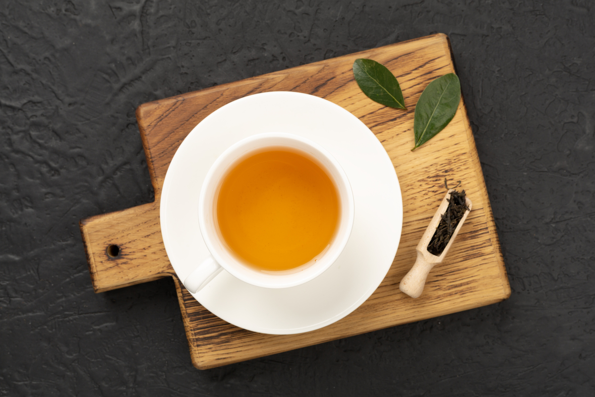 白茶黑茶可以混着喝吗